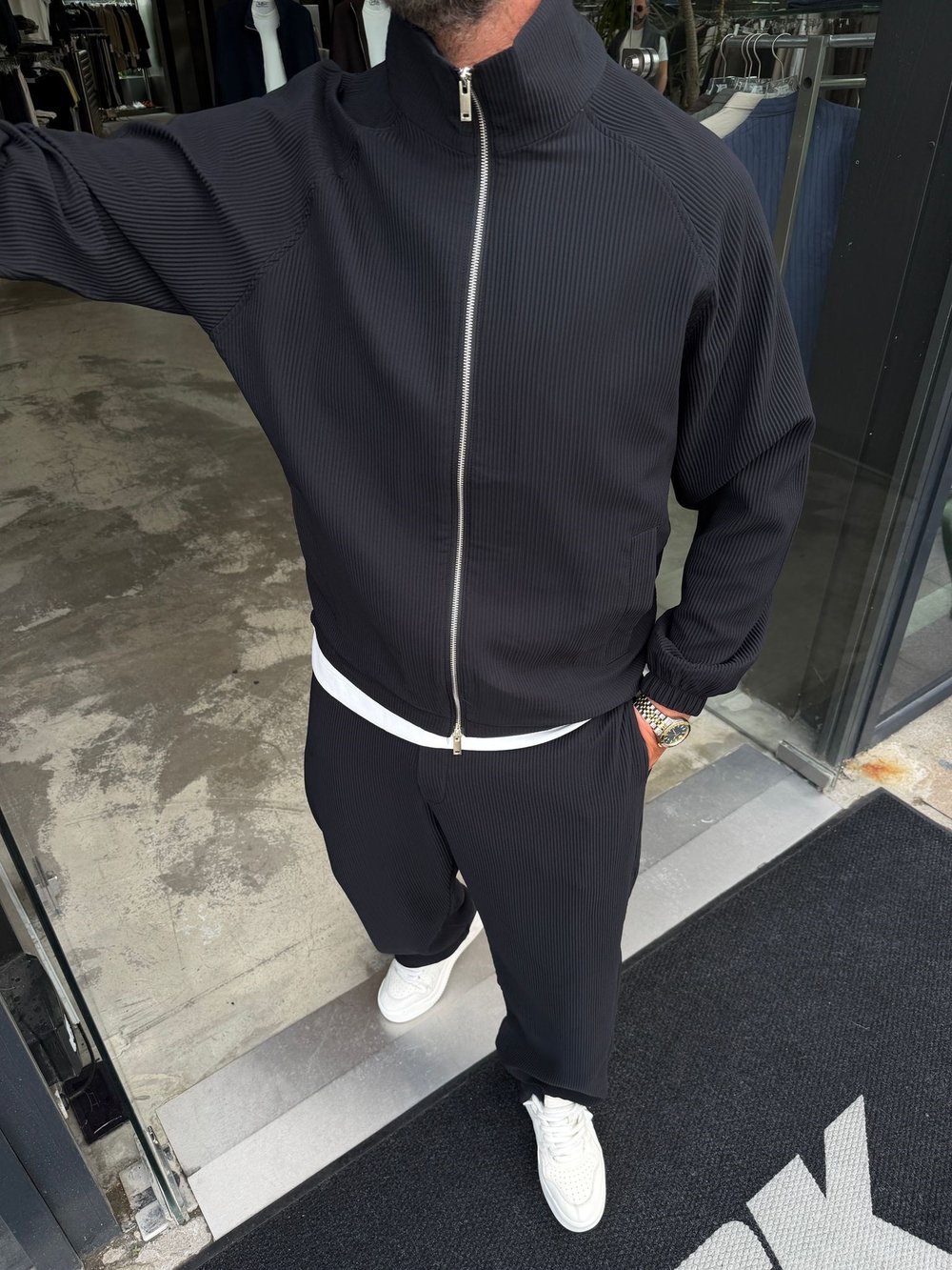 Siyah Fitilli Fermuarlı Takım MR2858