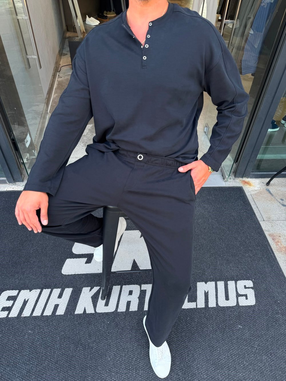 Siyah İthal Oys Çıt Detay Regular Takım SK7019