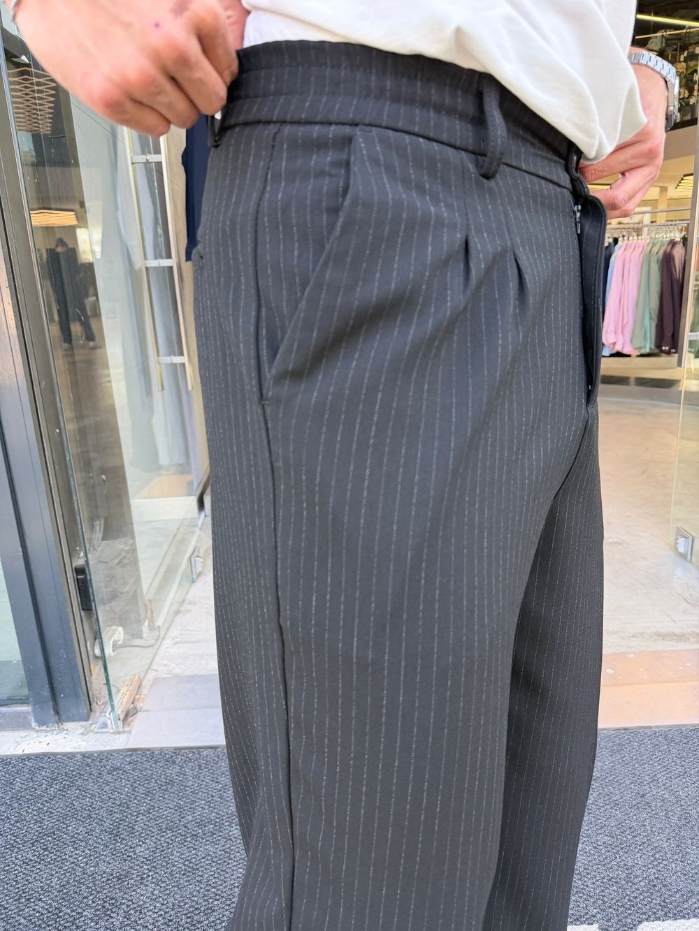 Siyah SNZ Pileli Baggy Pantolon