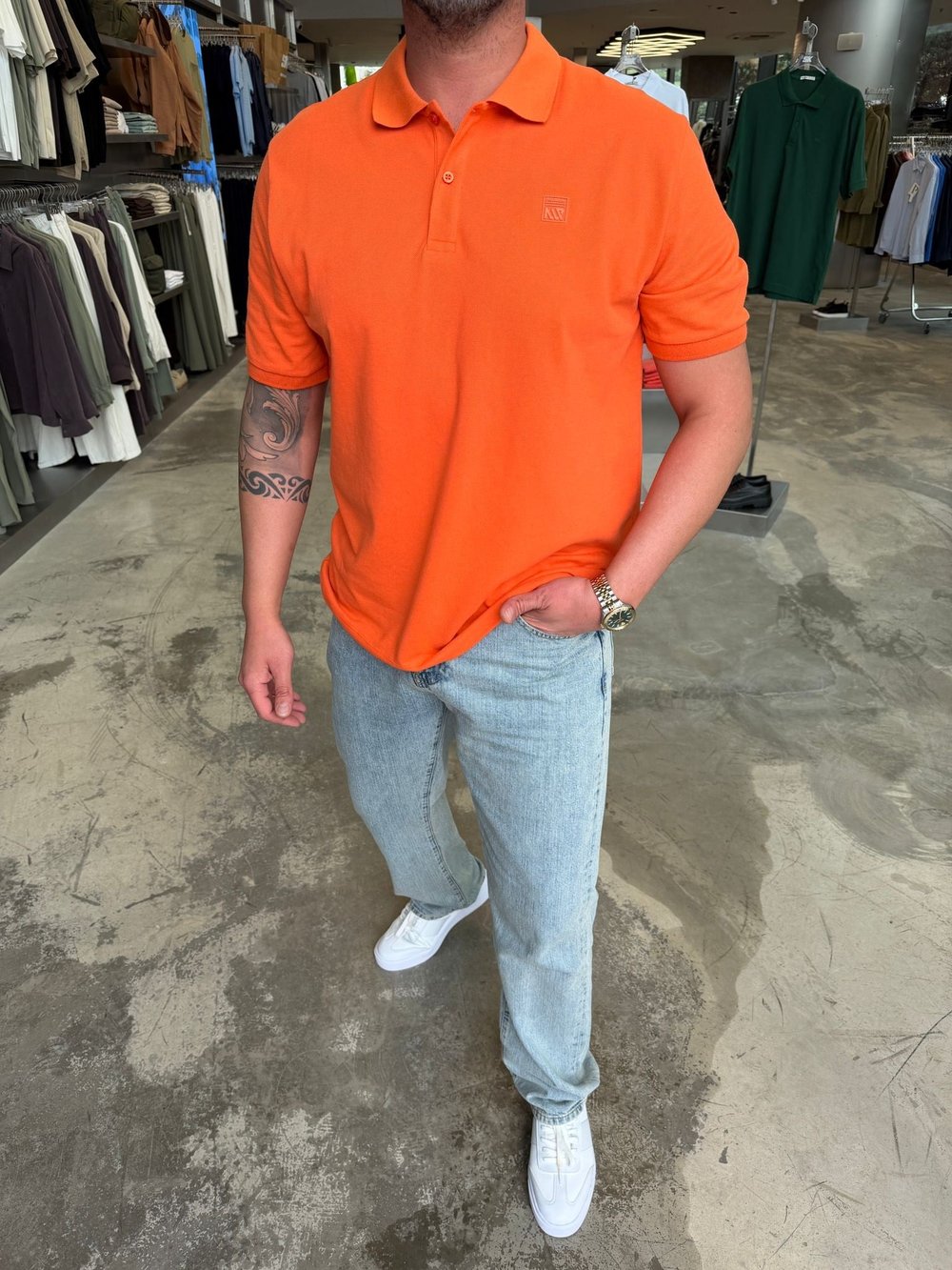 Turuncu Minimal Baskılı Yakalı T-Shirt NWP10004