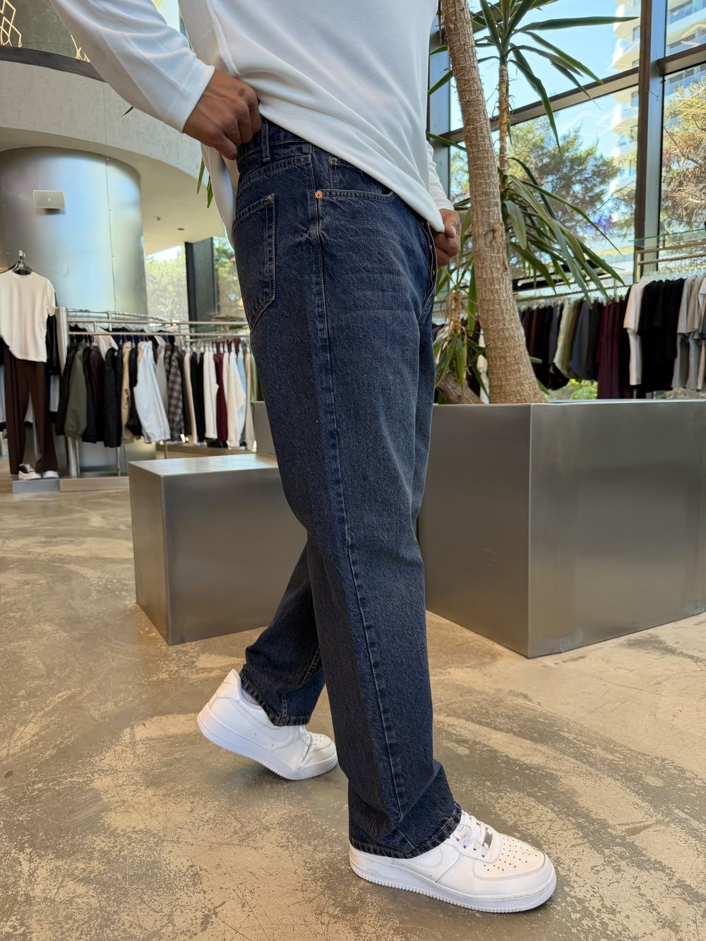 Yıkamalı Lacivert Regular Fit Pantolon WE5914