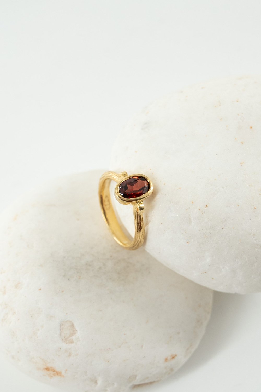 Garnet Taşlı Gümüş Yüzük