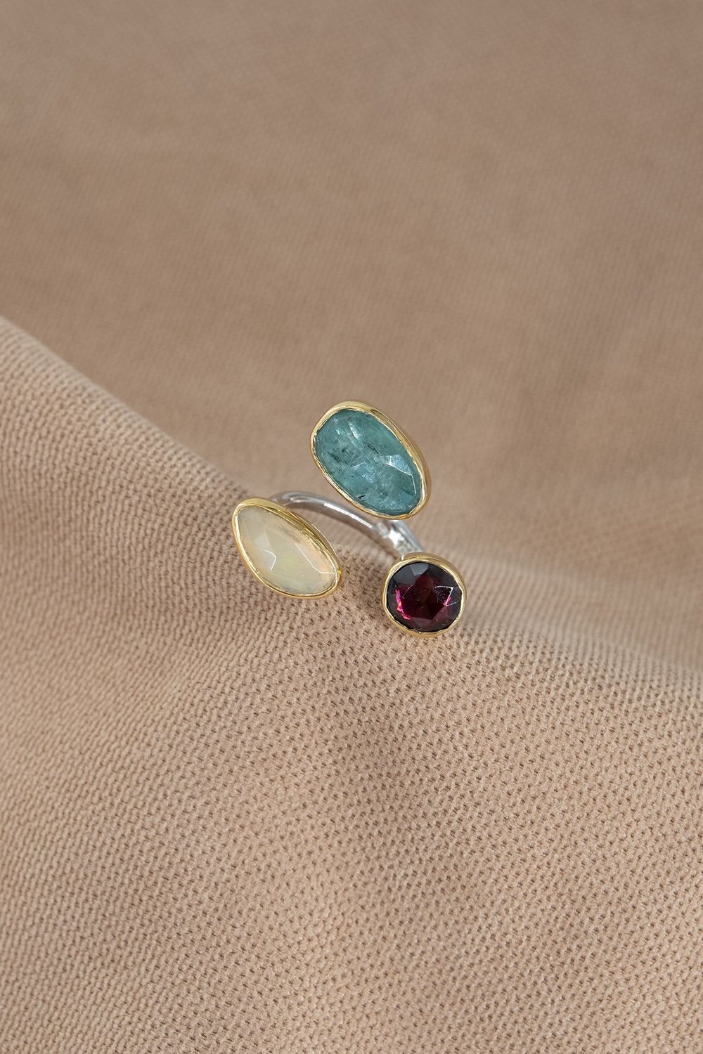 Opal,Kyanit, Garnet Taşlı Gümüş Yüzük