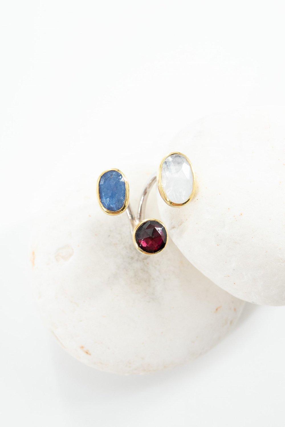 Tanzanit & Moonstone & Garnet Taşlı Yüzük