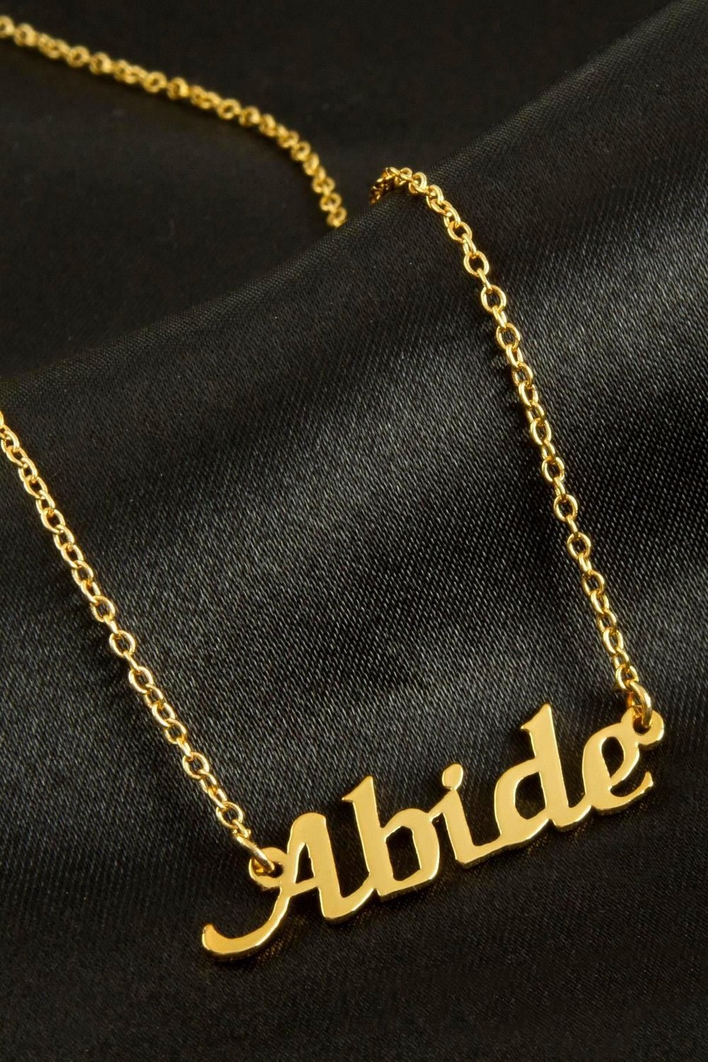 Abide isimli kolye (Kişiye Özel)