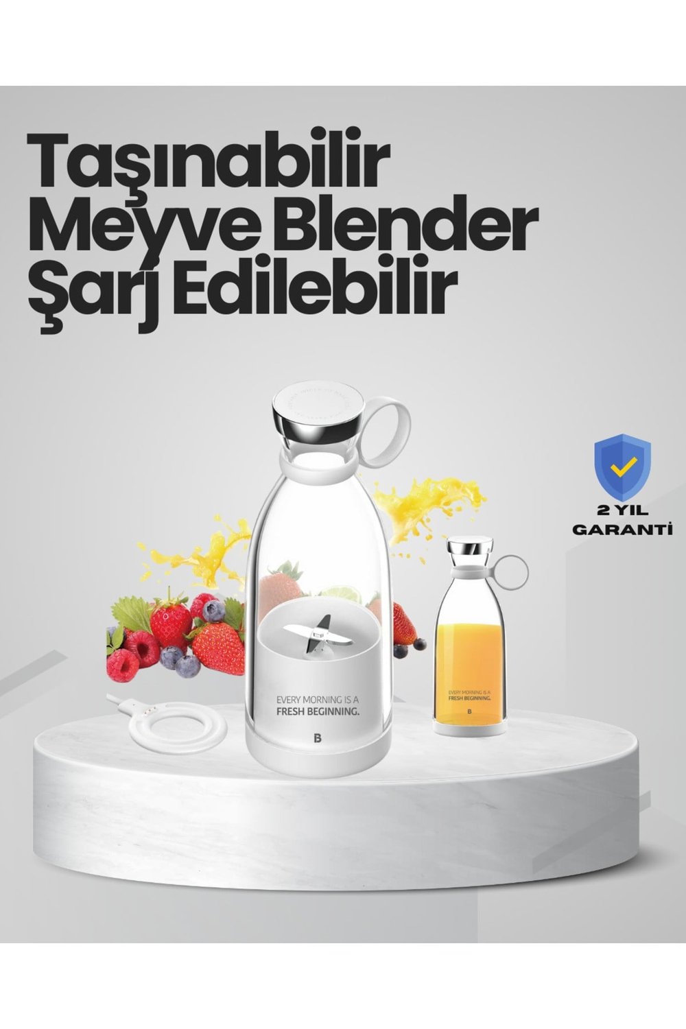 Pembe ve Beyaz Renk Seçenekli Mini Boy Meyve Sıkıcı