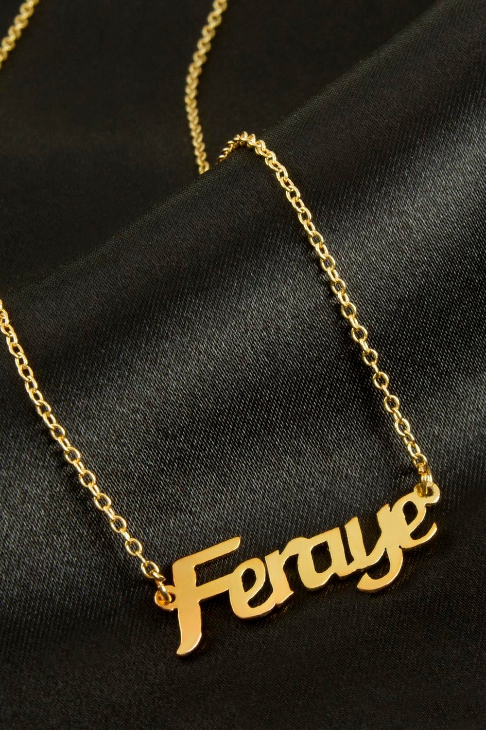 Feraye isimli kolye (Kişiye Özel)