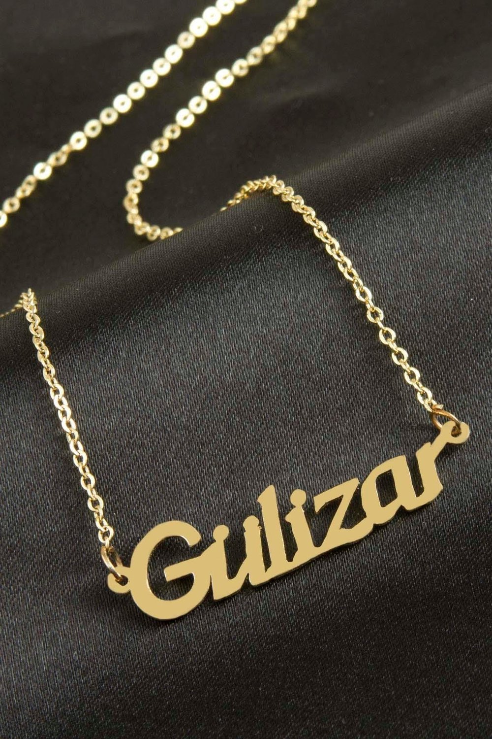 Gülizar isimli kolye (Kişiye Özel)
