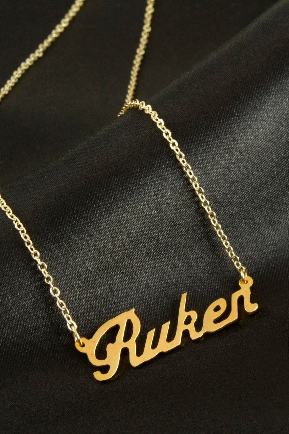 Ruken isimli kolye (Kişiye Özel)