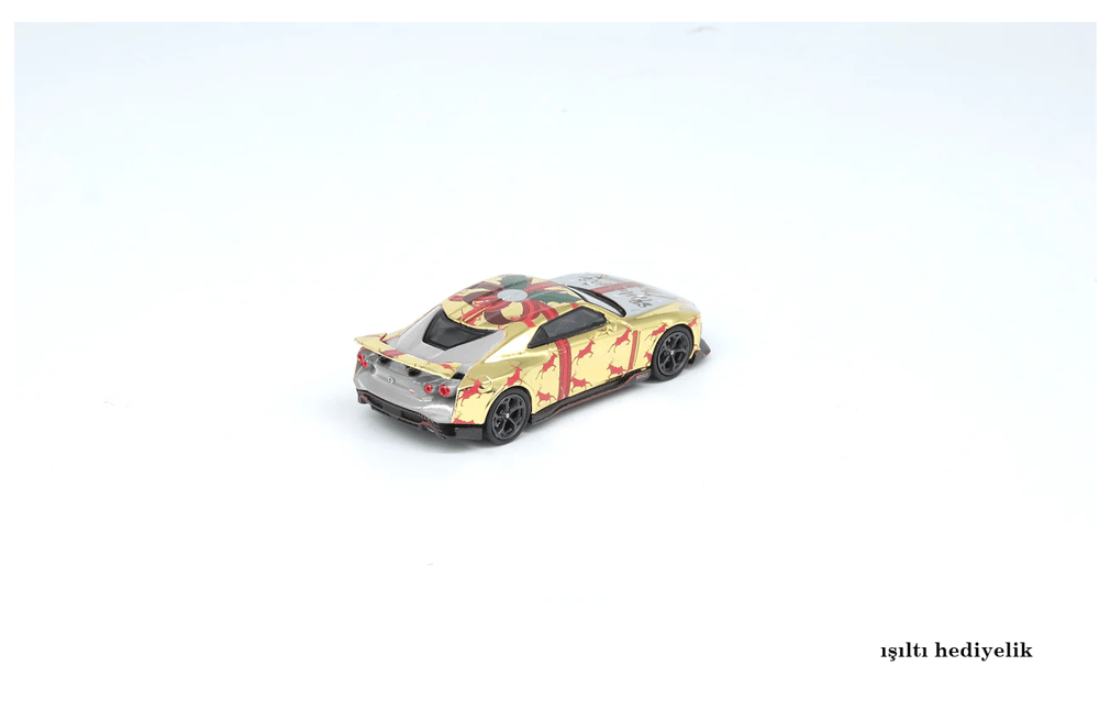 Inno64 Nissan GT-R50 – X'MAS Special Edition 2024