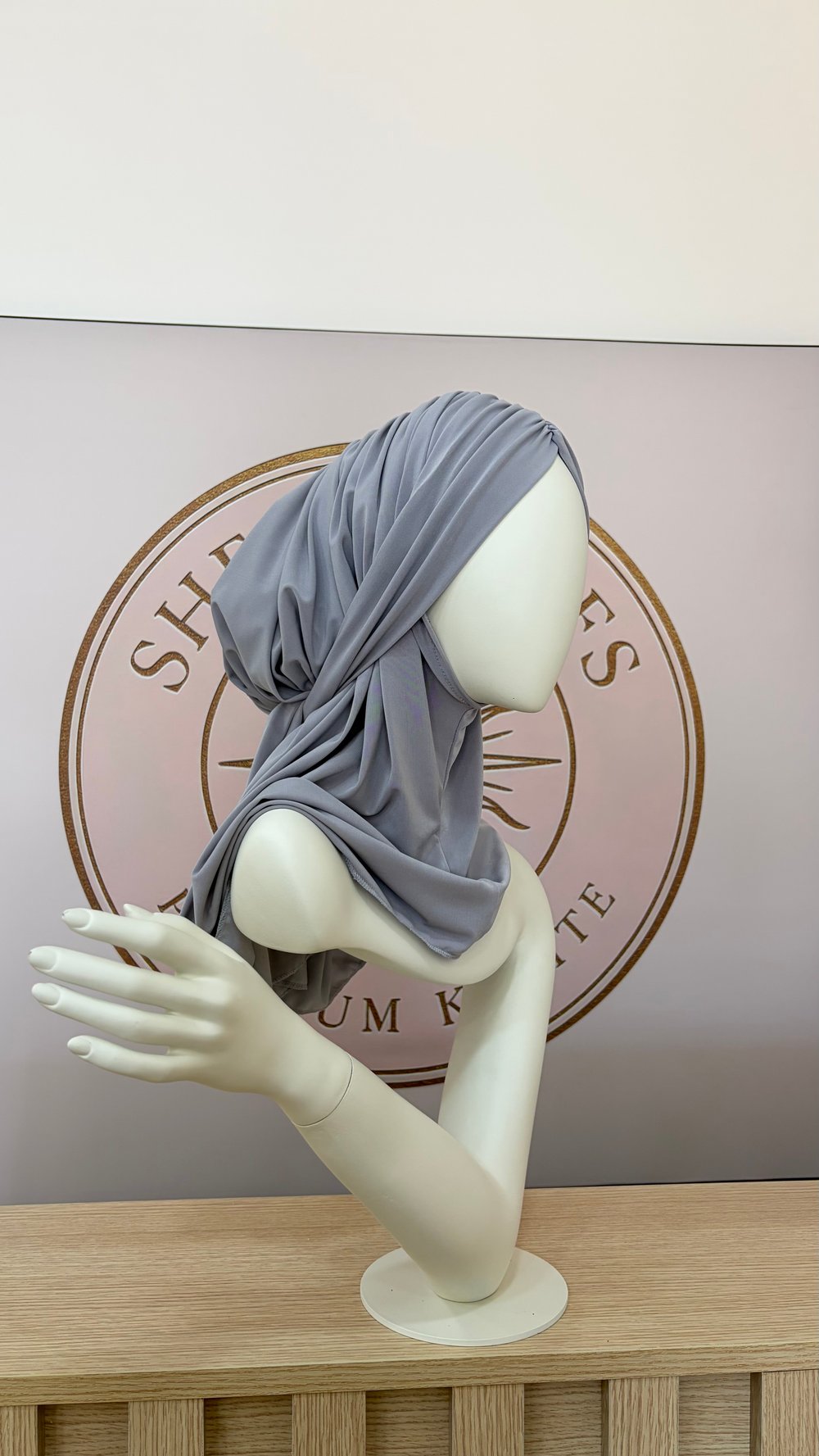 Gri Büzgülü Multi Hijab