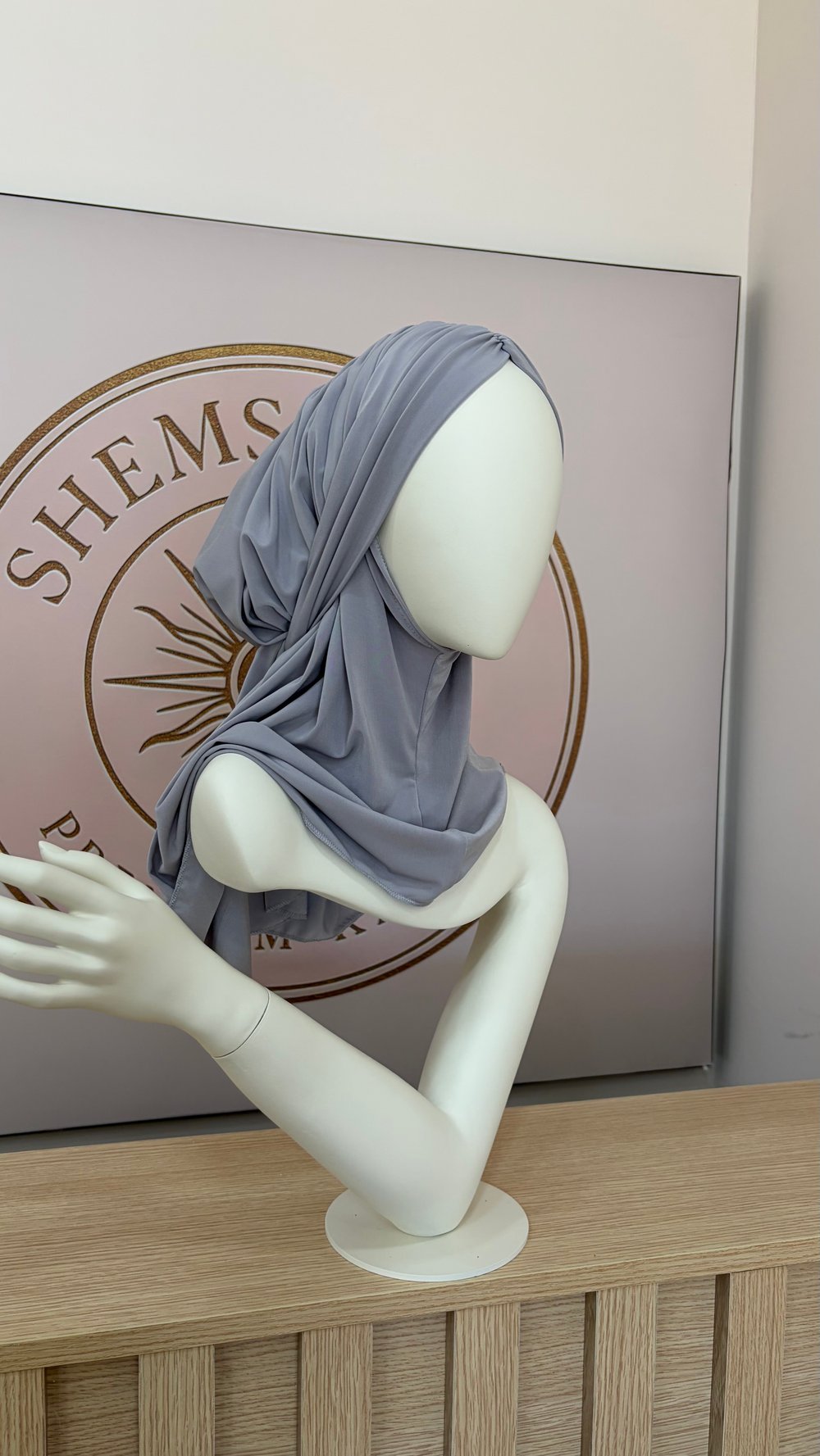 Gri Büzgülü Multi Hijab