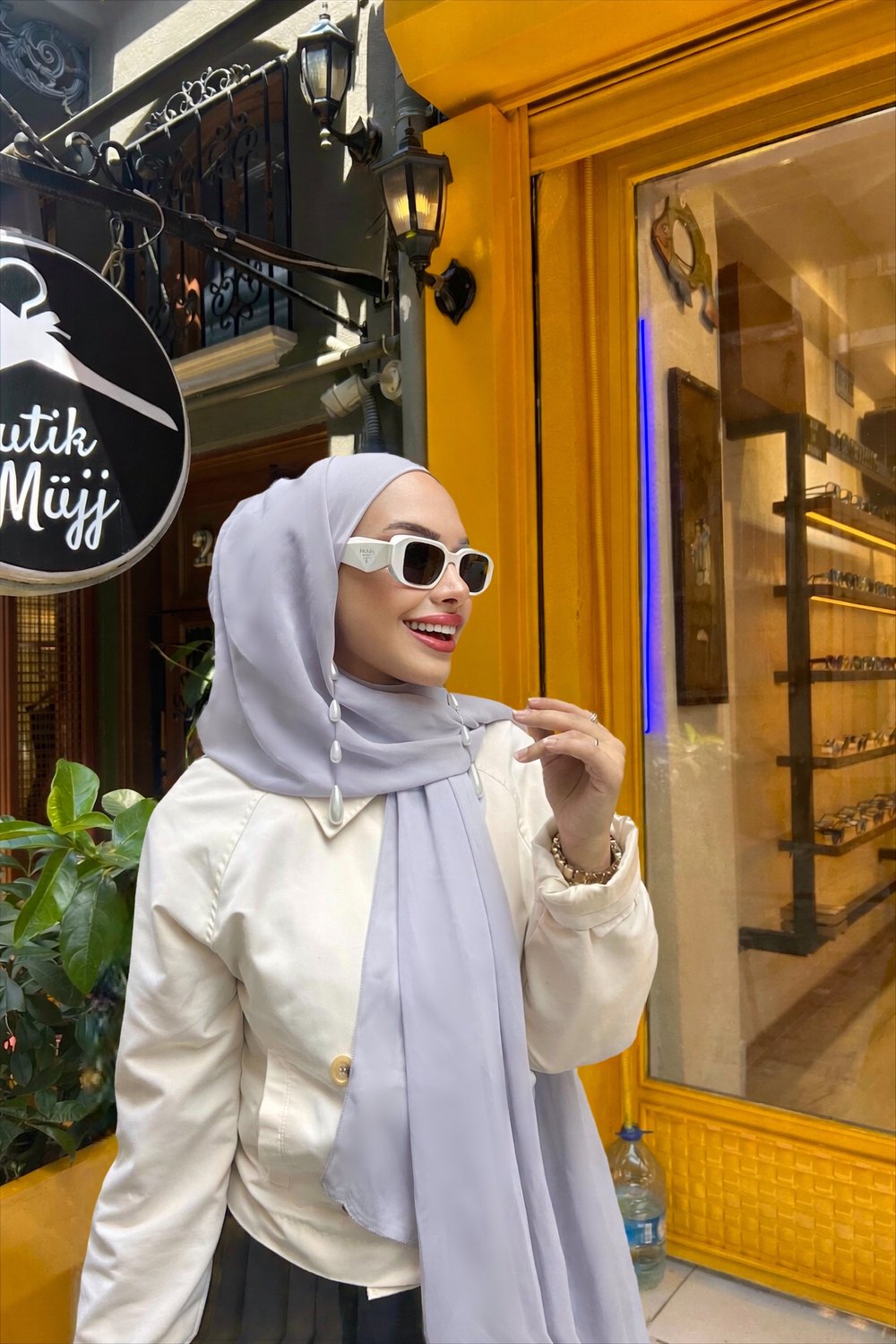 Gri Önü Düz Elegant Boneşal