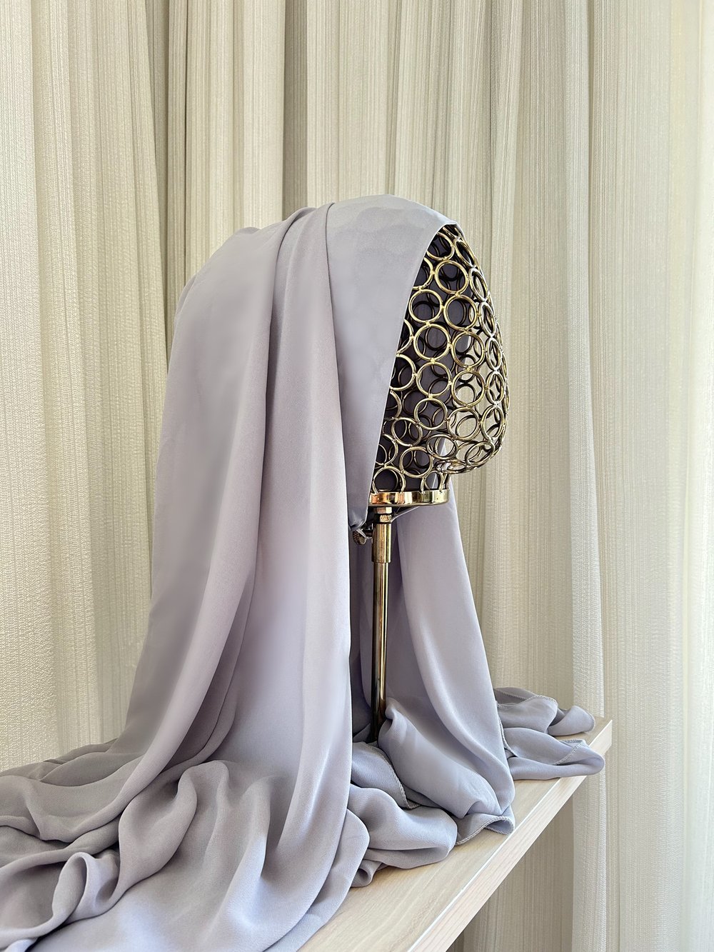 Gri Önü Düz Elegant Boneşal