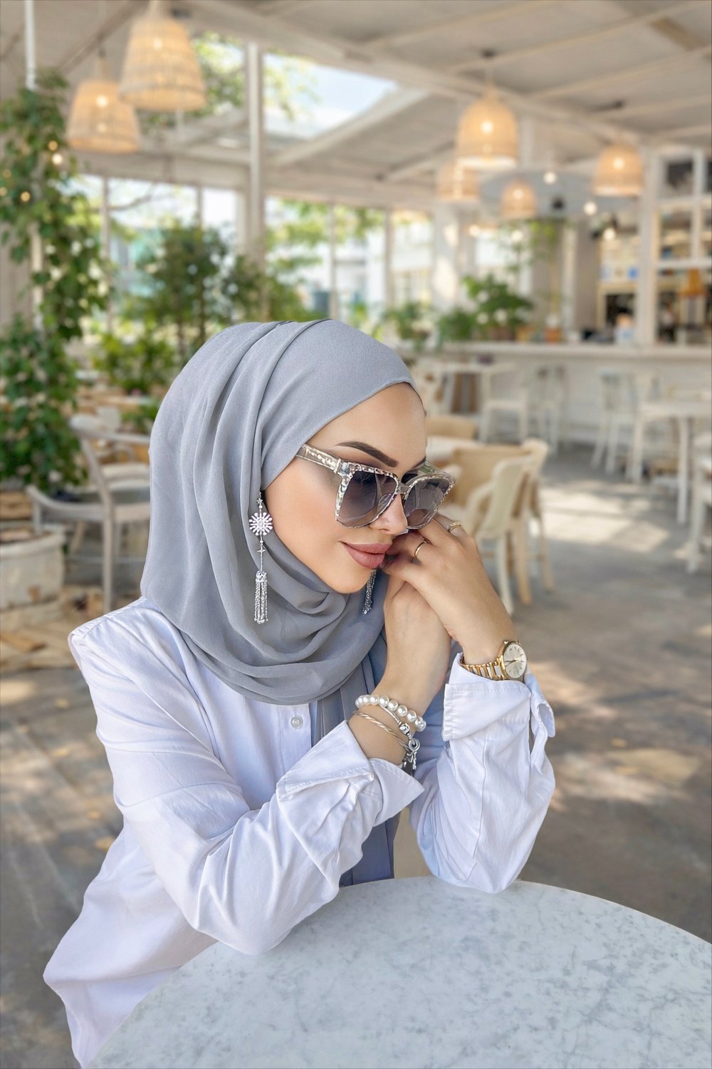 Gri Önü Düz Elegant Boneşal