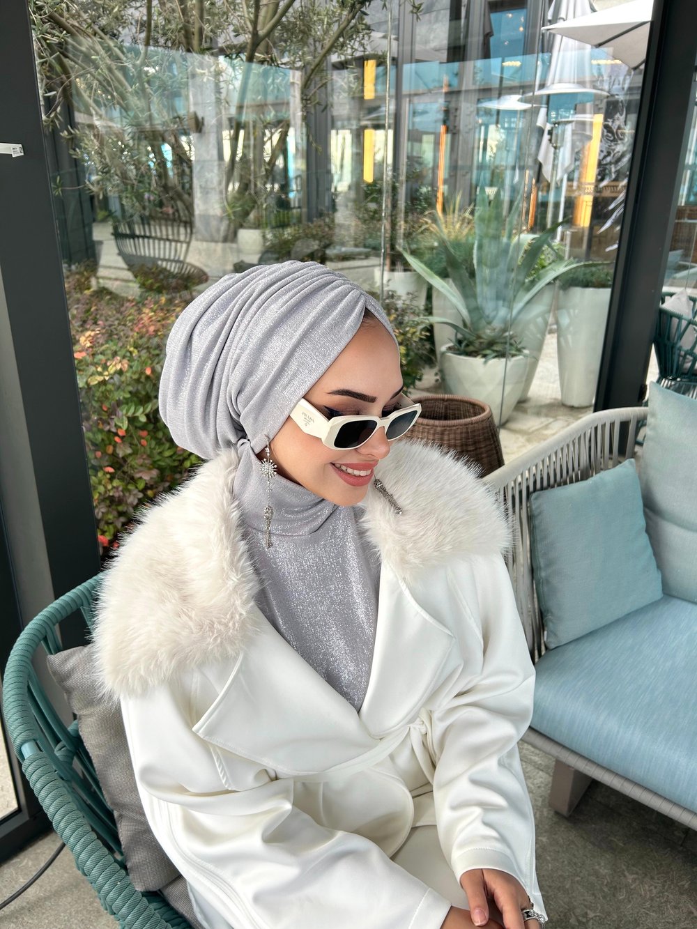 Gümüş Glitter Simli Bone 
