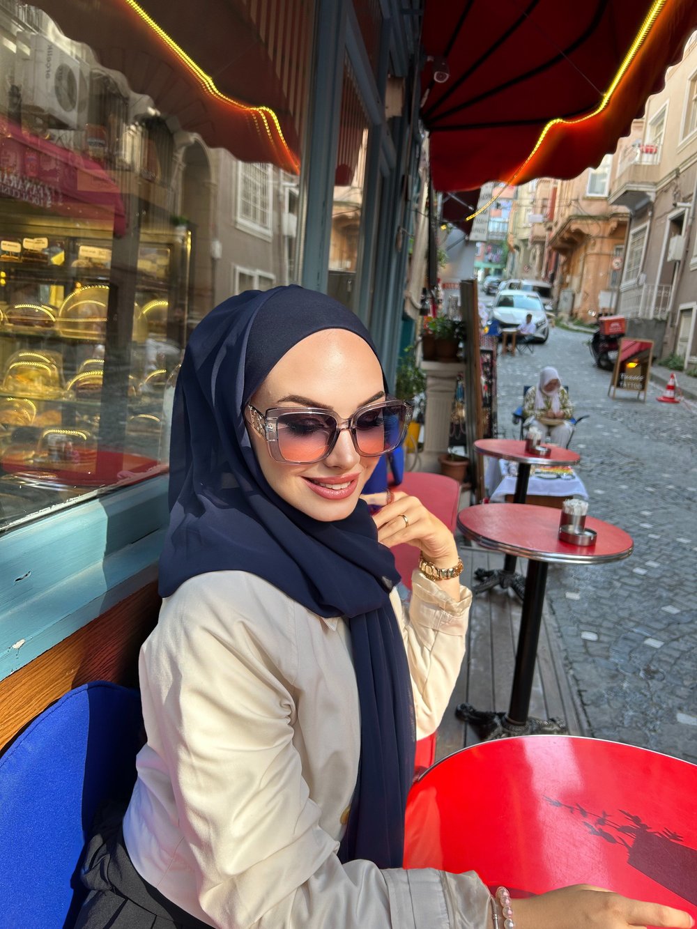 Lacivert Önü Düz Elegant Boneşal