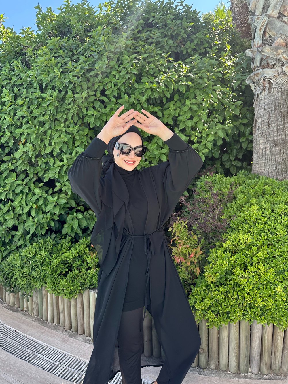 Siyah Pareo ve Boneşal TAKIMI