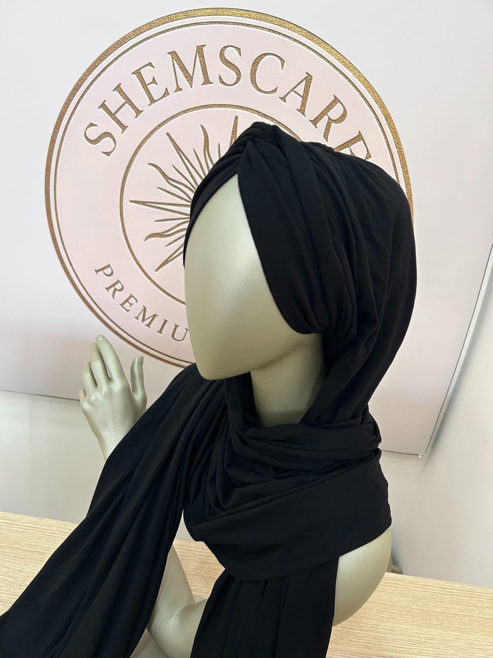 Siyah Penye Deluxe Boneşal