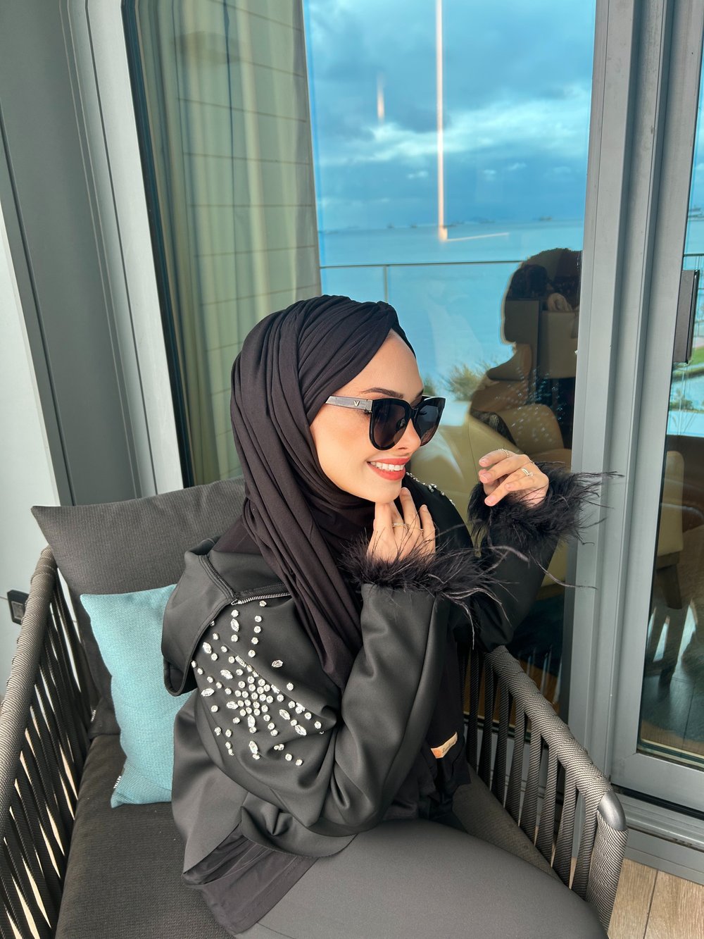 Siyah Penye Deluxe Boneşal