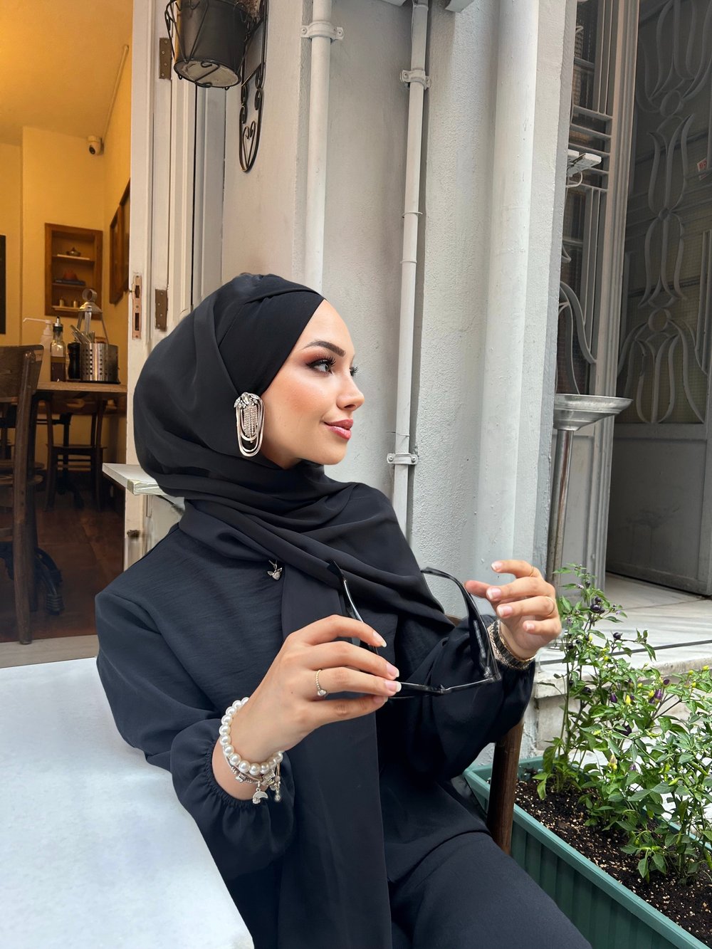 Siyah Premium Çapraz Boneşal
