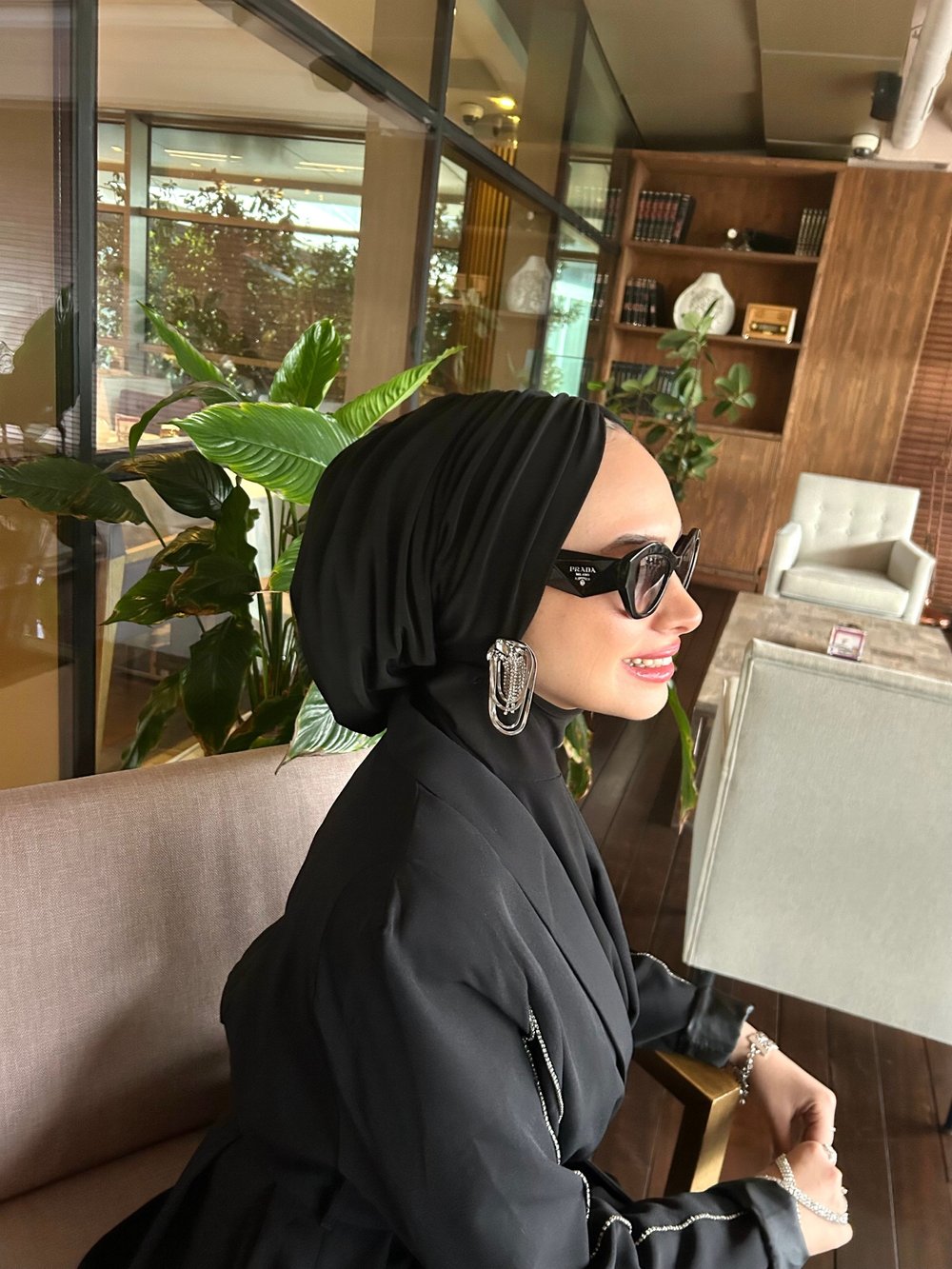 Siyah Salaş Büzgülü Bone