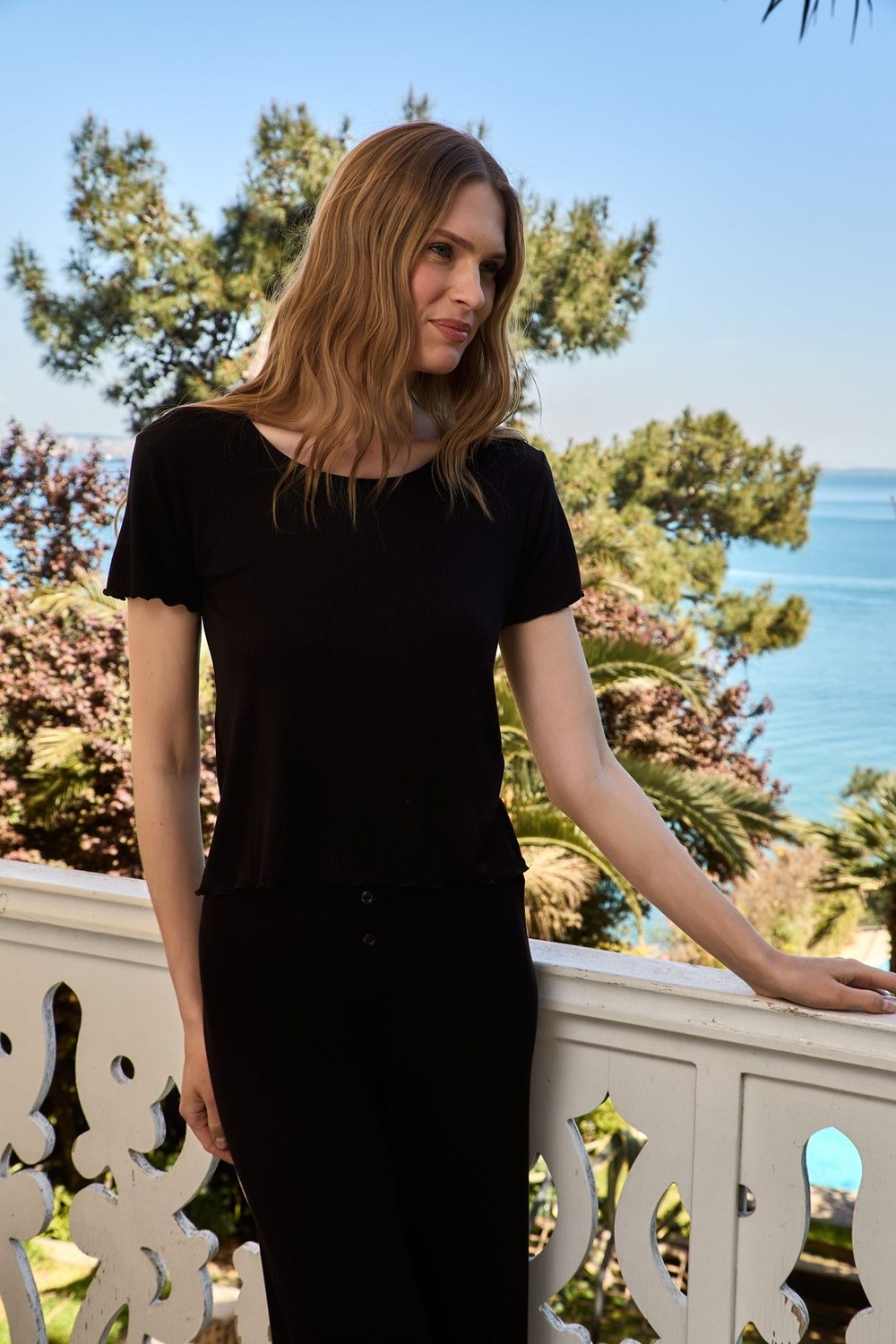 DEBRA MODAL KARIŞIMLI KAŞKORSE KISA KOL TSHIRT