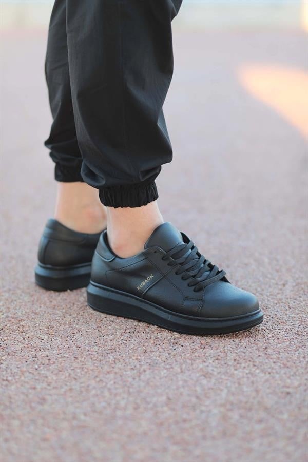 SLW151 Boost Bağcıklı Cilt Erkek Günlük Sneaker Ayakkabı CST - Siyah