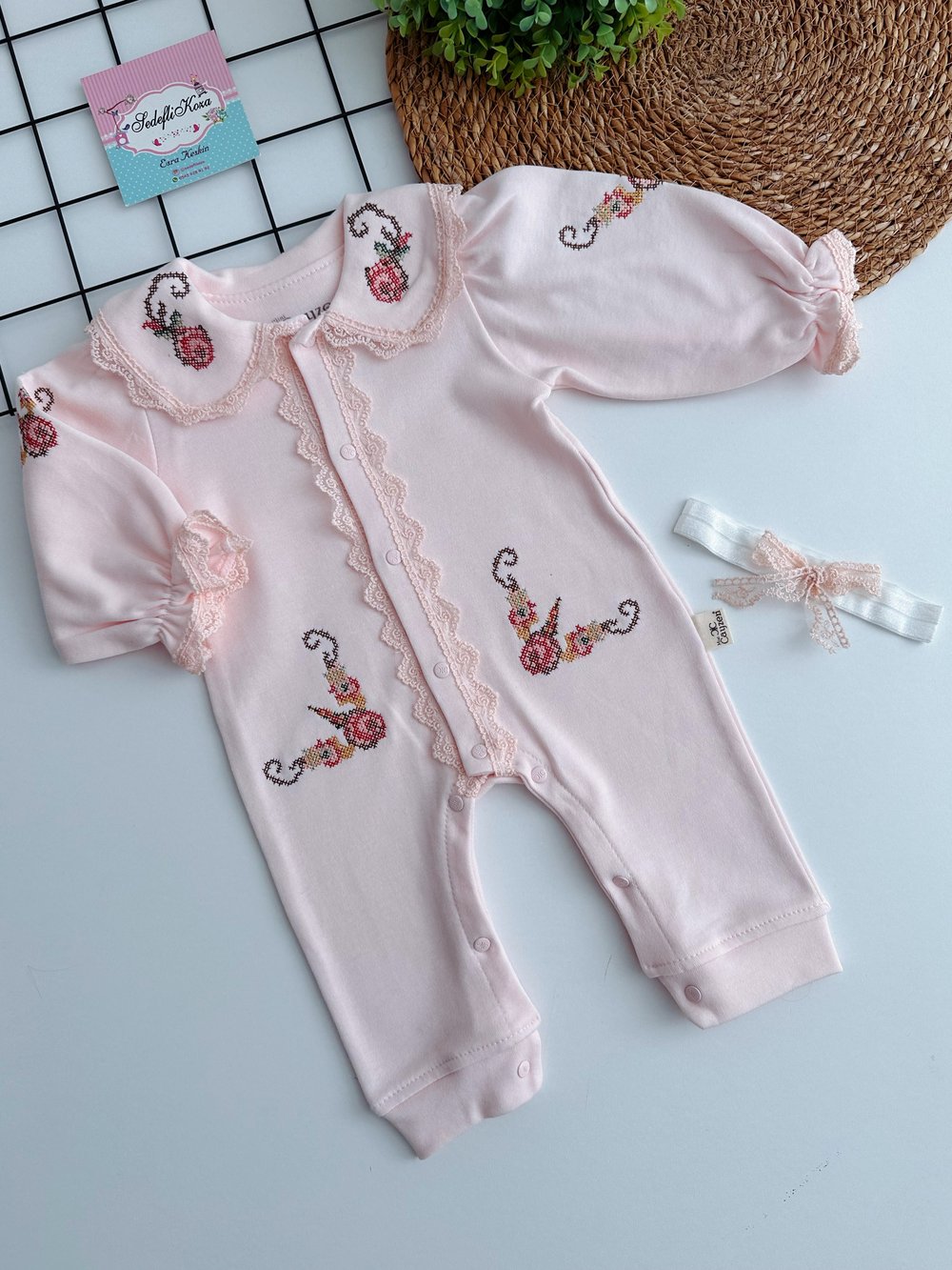Kibar kanaviçe nakışlı tulum set - Pudra