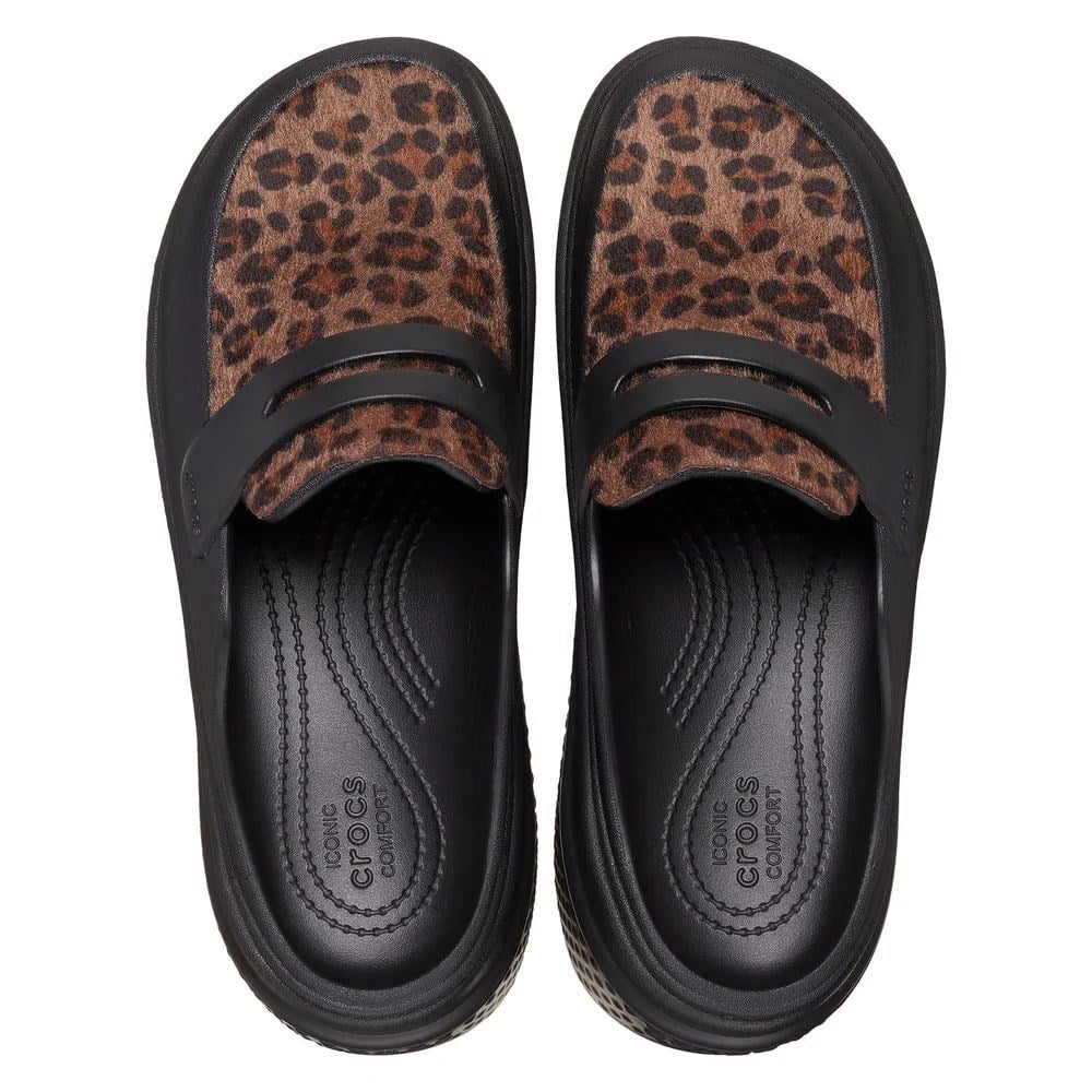 CROCS STOMP LEOPARD LOAFER KADIN TERLİK 210366