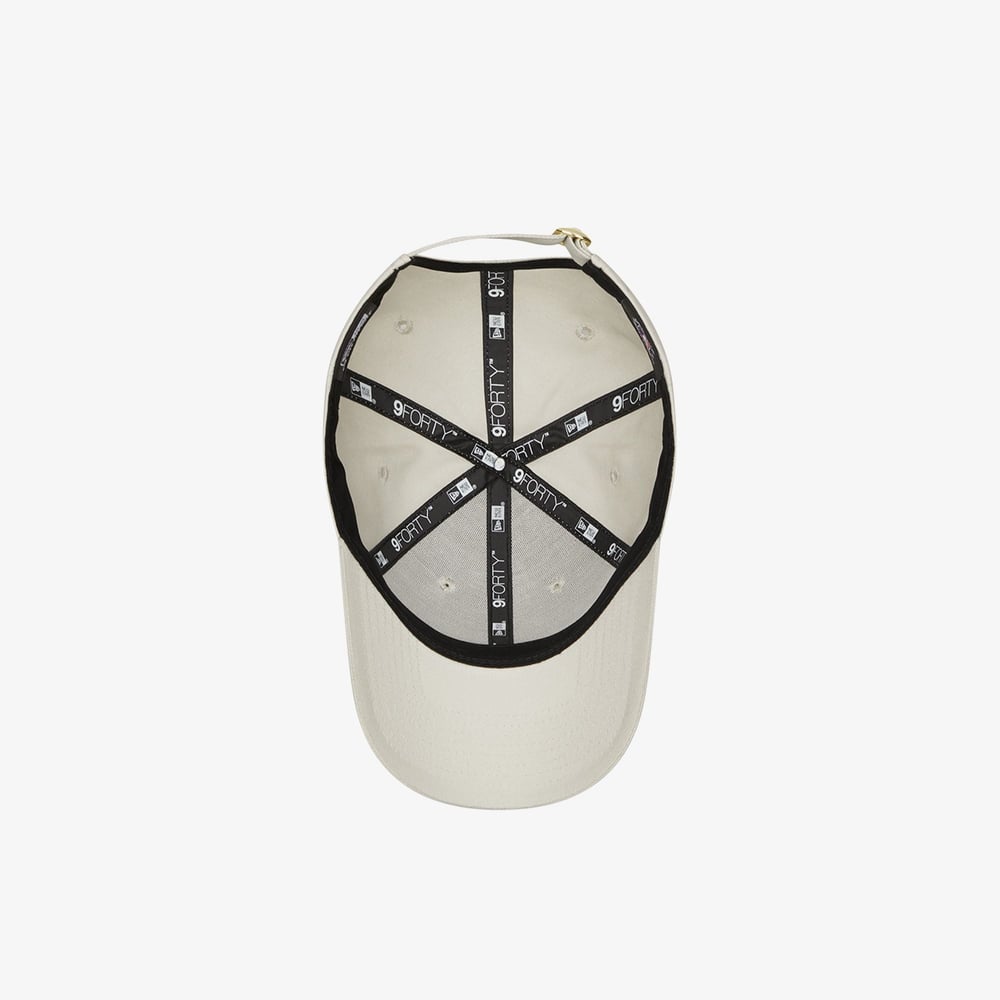 NEW ERA WMNS METALLIC LOGO 9FORTY NEYYAN  STNMTG BEJ KADIN ŞAPKA 60222491