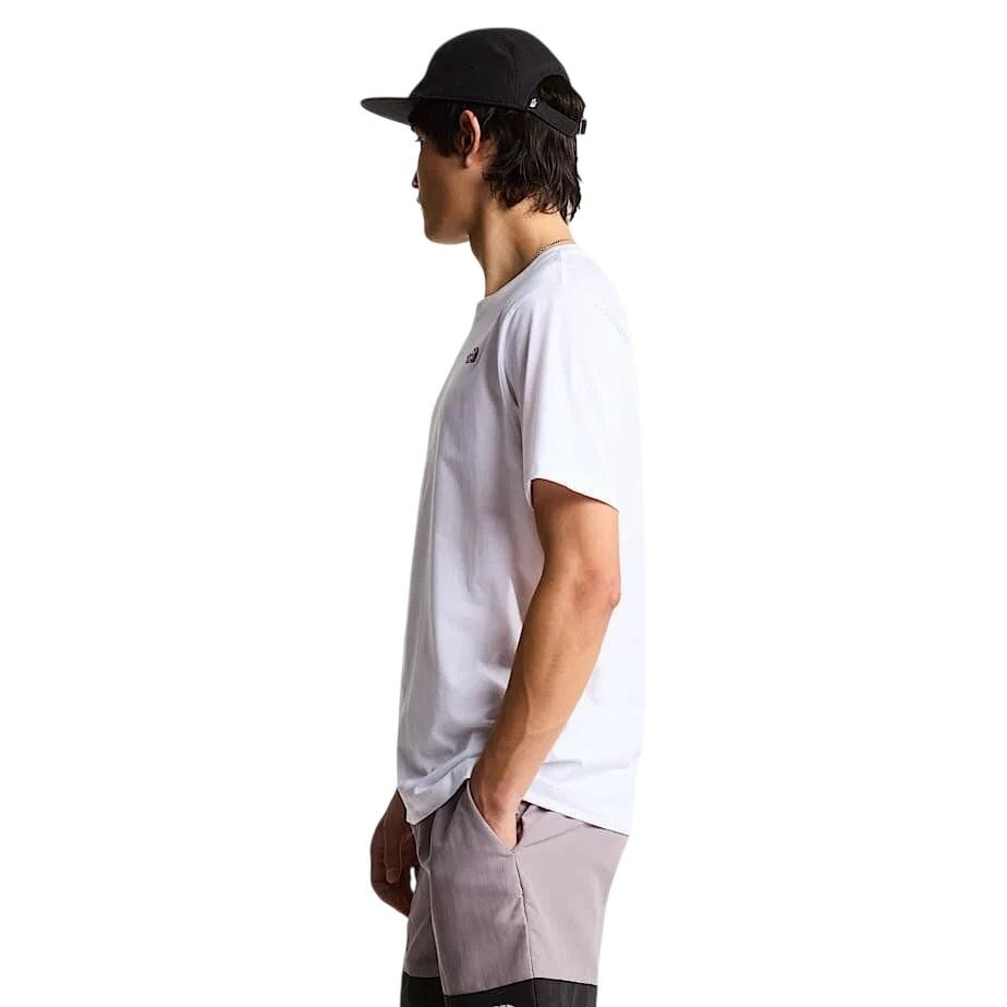 THE NORTH FACE M EVOLUTION SIMPLE DOME REGULAR SS ERKEK TİŞÖRT NF0A8CZ2FN41