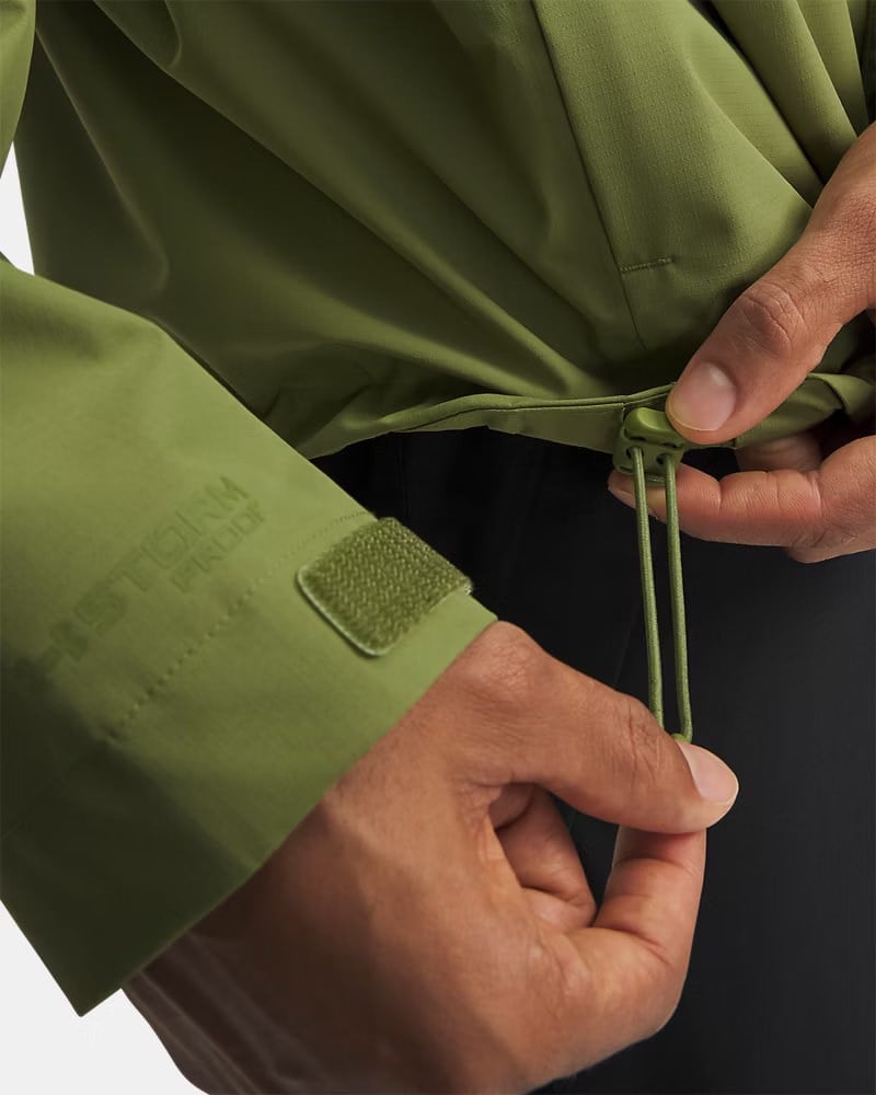 UA M CLOUDSTRİKE JACKET ERKEK YAĞMURLUK 6009583