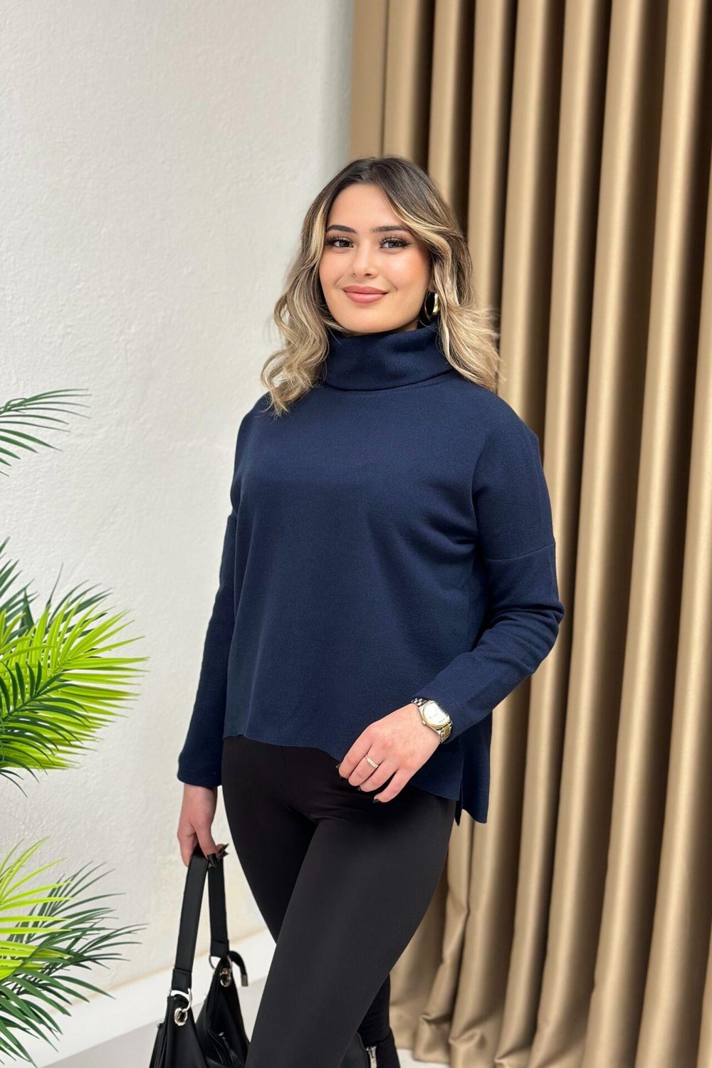 Balıkçı Yaka Yırtmaçlı Yumoş Kazak Lacivert