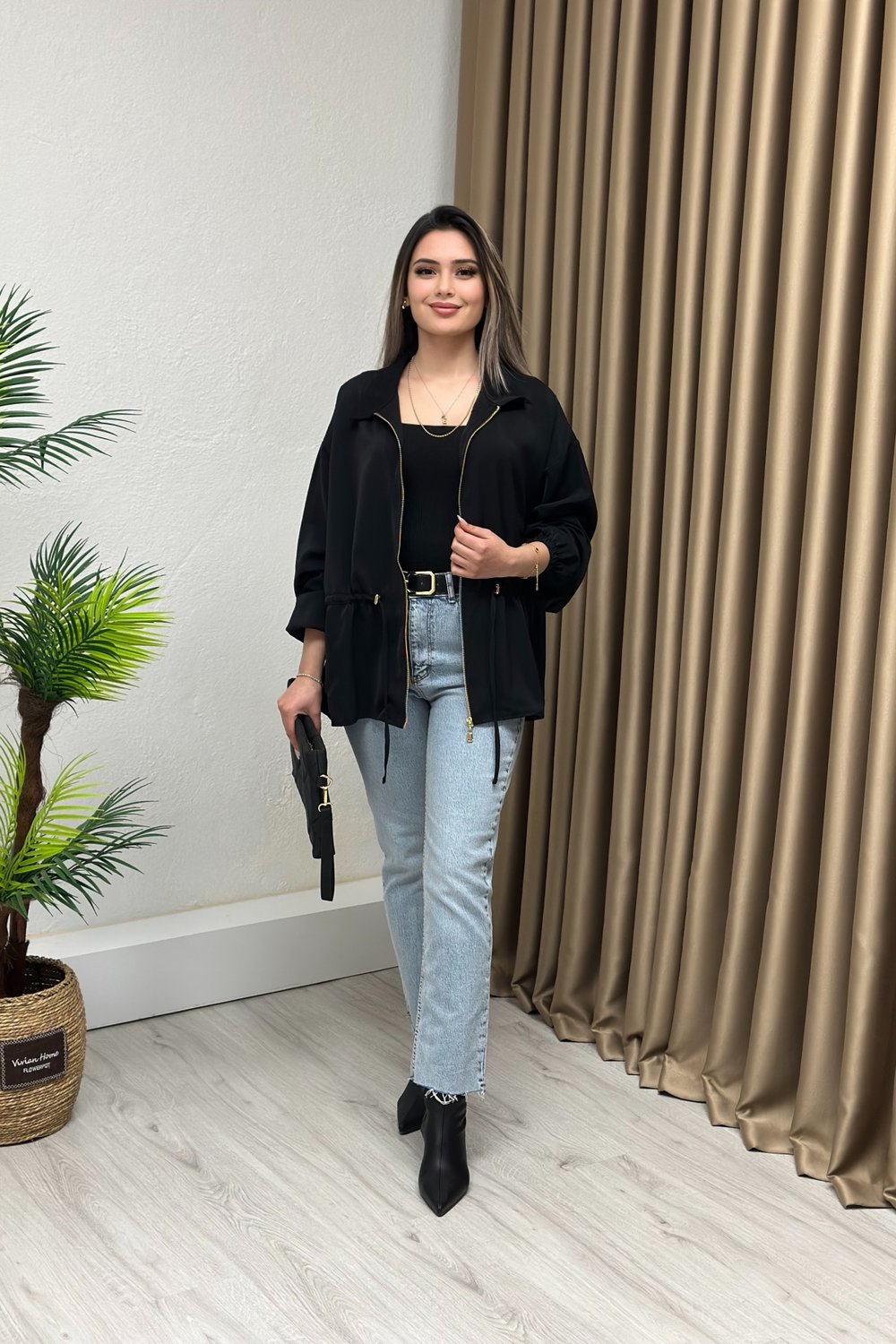 Büyük Beden Saten Ayrobin Kumaş Bel Detaylı Ceket Siyah 
