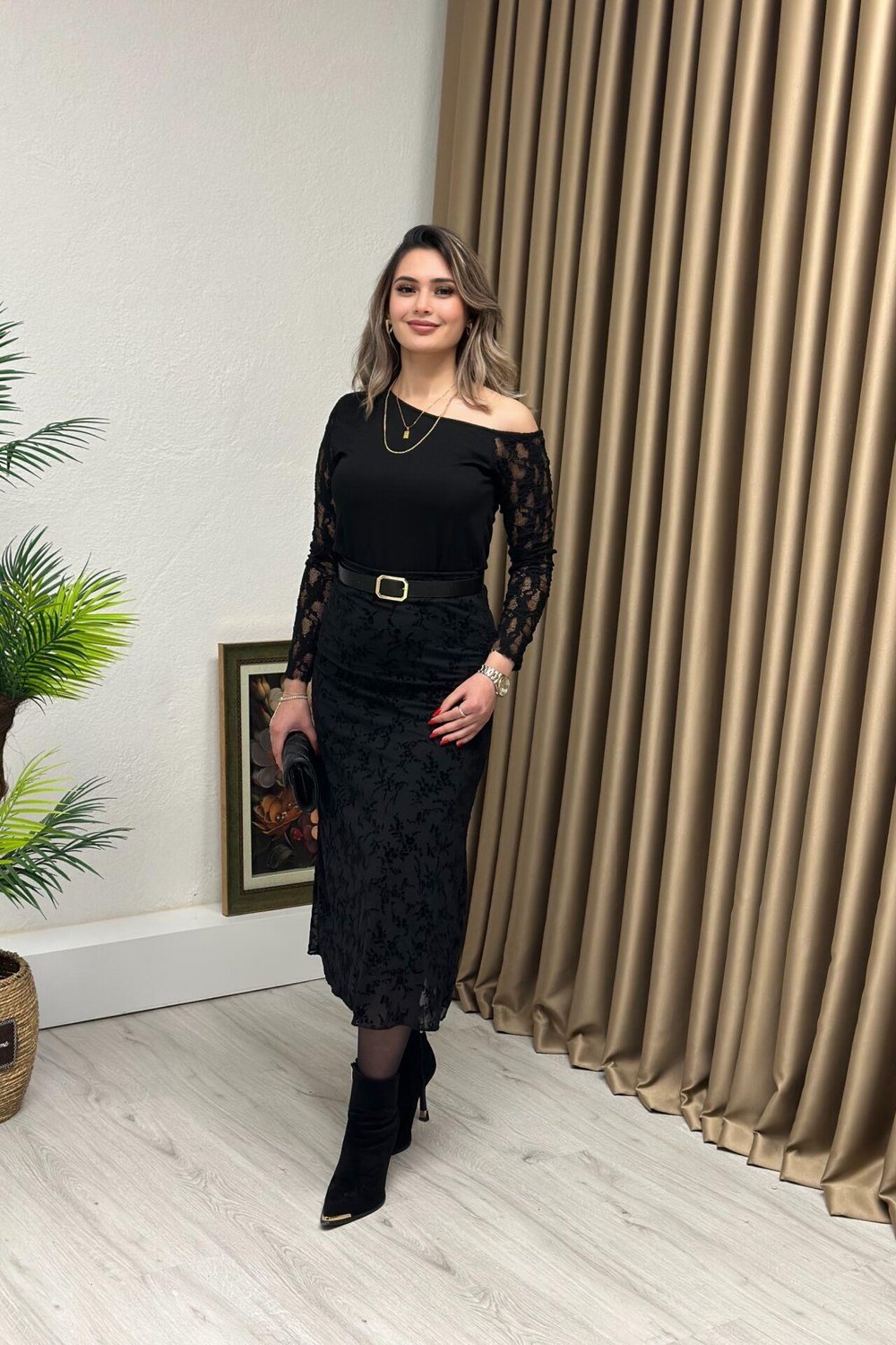 Floral Tül Astarlı Flok Baskılı Midi Etek Siyah