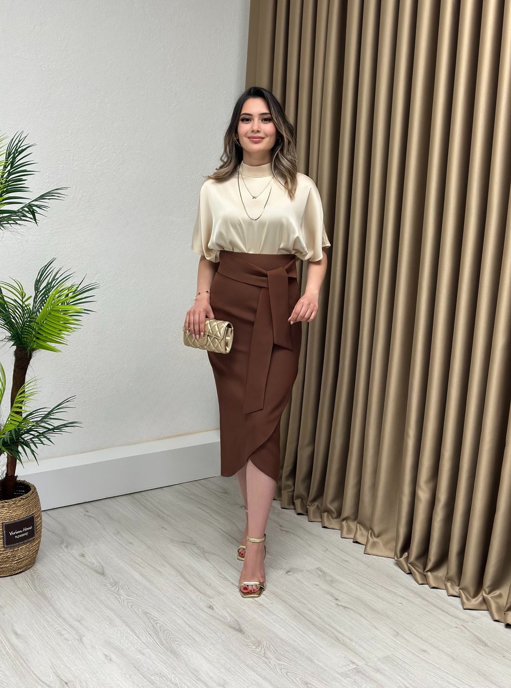 Premium Seri Double Krep Kumaş Kuşaklı Anvelop Kapama Midi Boy Kalem Etek Kahve