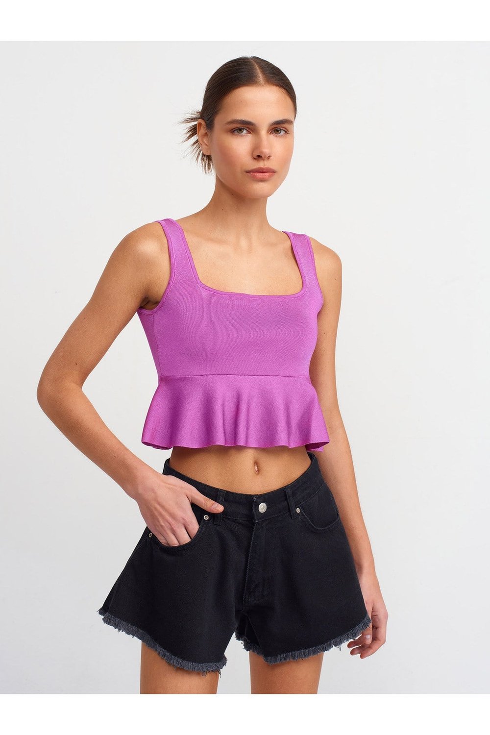 10522-kare-yaka-volanli-triko-top-fusy-9c-660.jpg