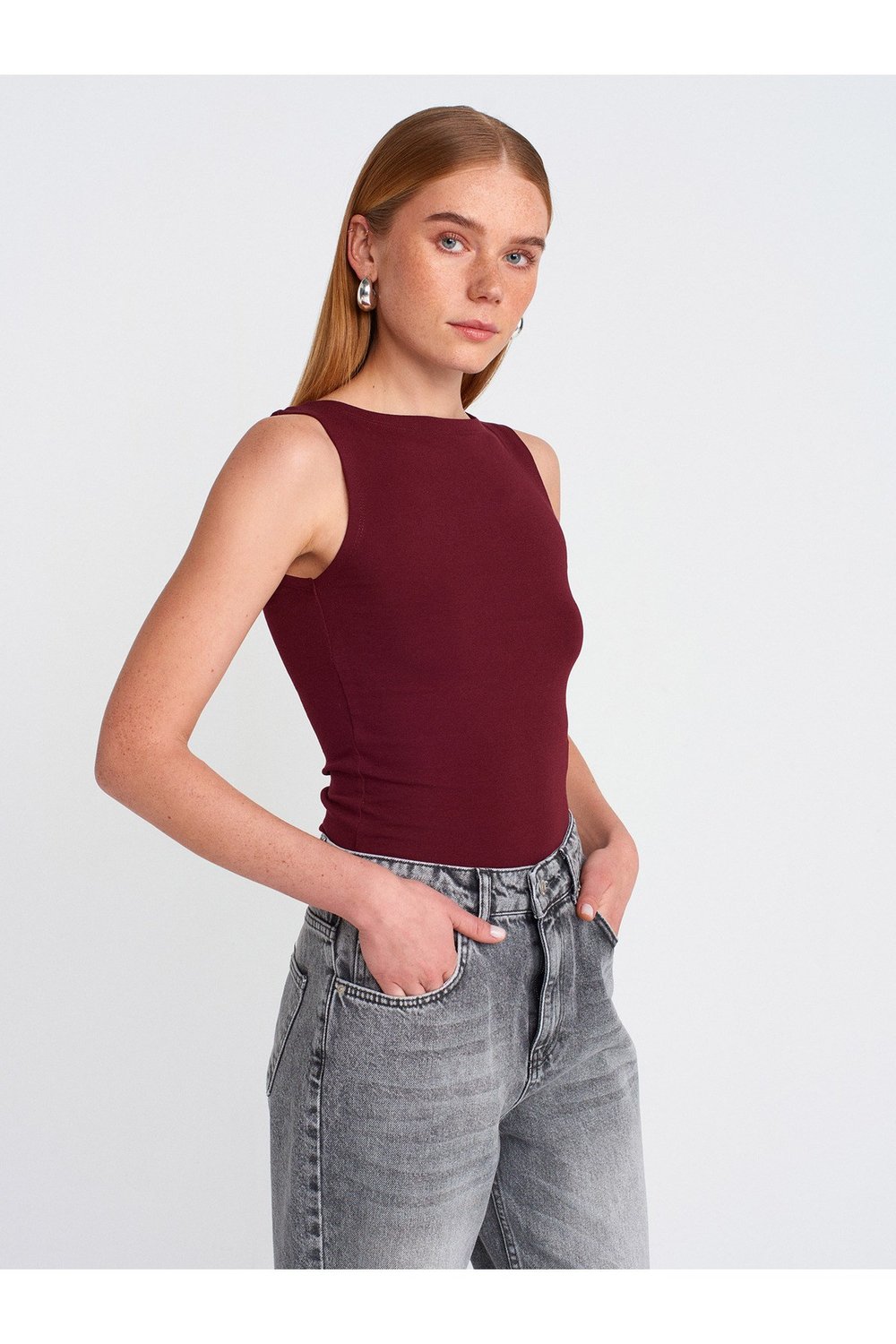 20868-kayik-yaka-kolsuz-top-bordo-180-b4.jpg
