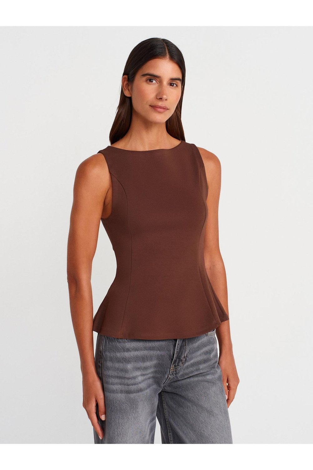 21001-kayik-yaka-peplum-top-acik-kahve-3-542e.jpg