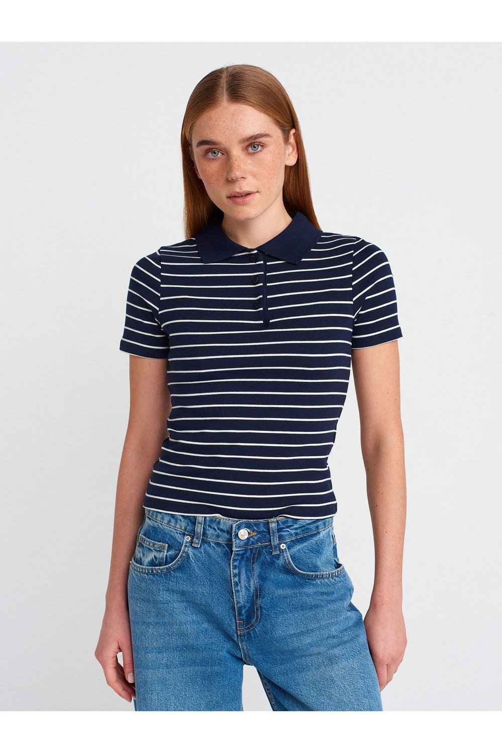 31464-cizgili-polo-yaka-t-shirt-lacive-882-8f.jpg