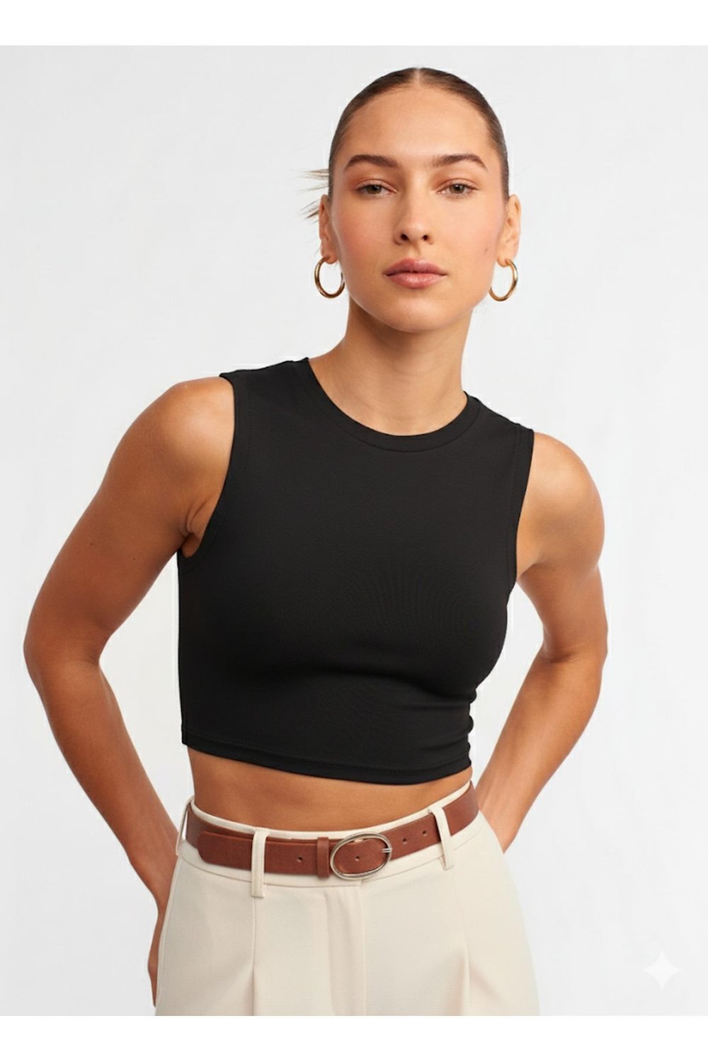 crop-top-black-28271-.jpg