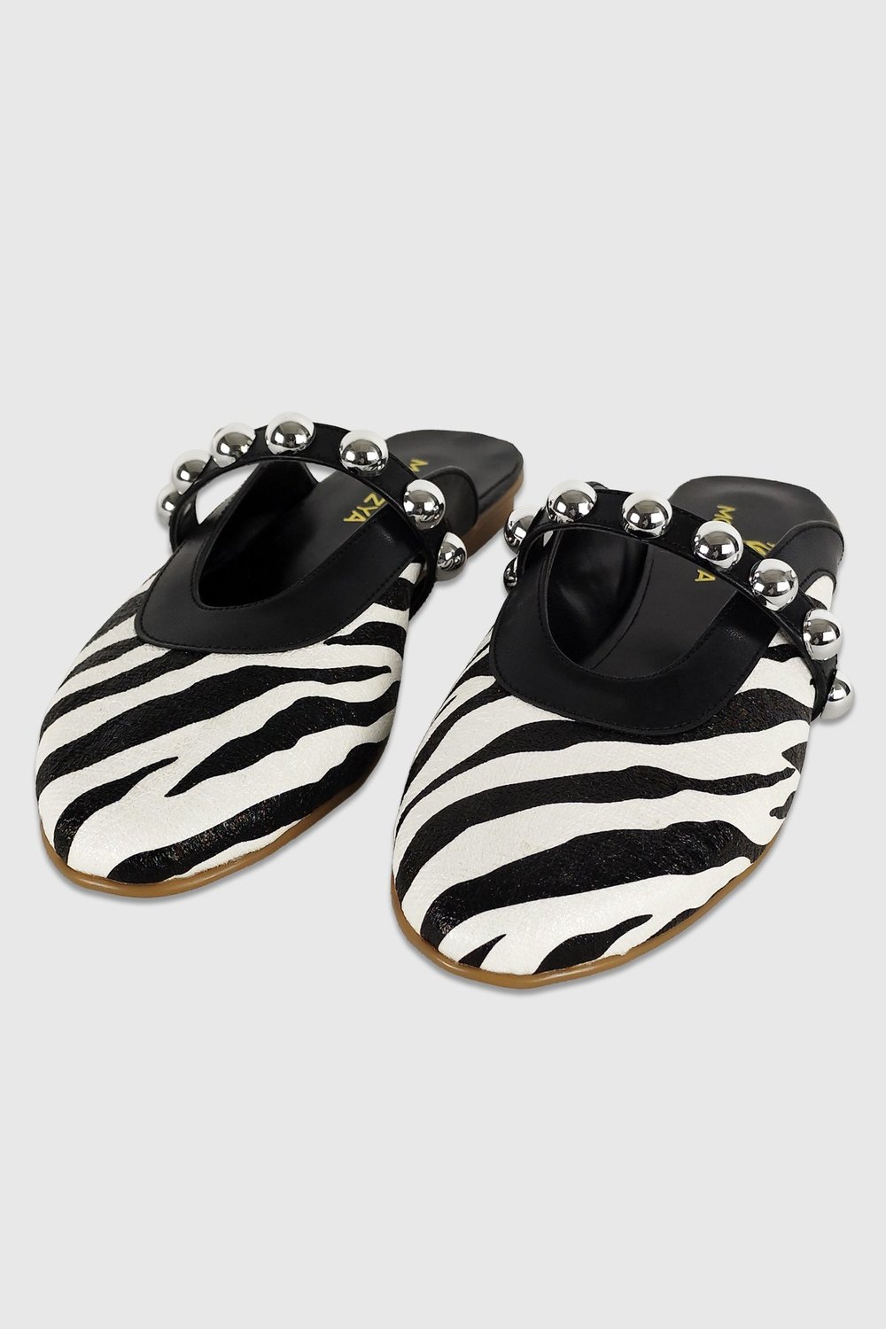Annie Zebra Mat Troklu Kemer Detay Yuvarlak Burun Kadın Terlik