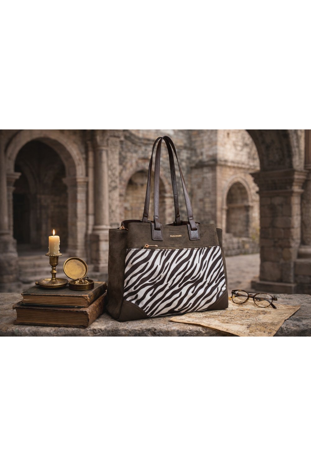 Kahverengi Zebra Desen Ön Cepli Kadın Omuz Çantası | Kahverengi T8346