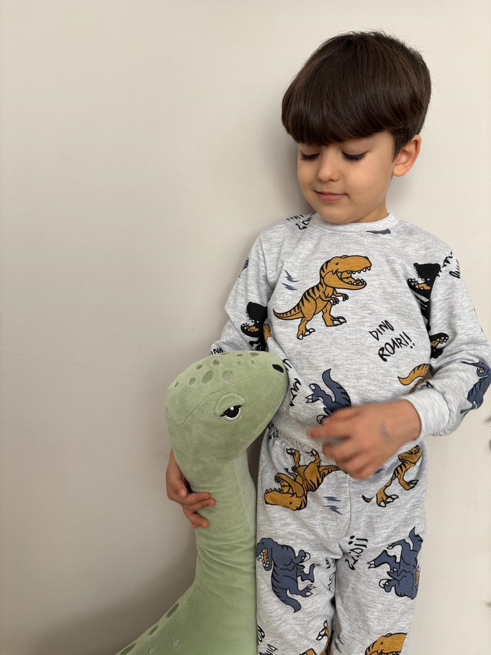 Dino Desenli Pijama Takımı(dar kalıp)