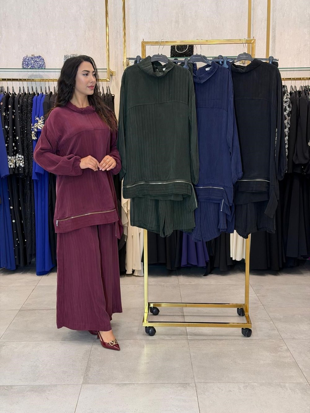 Fermuar Detaylı İpek Pantolonlu Takım 