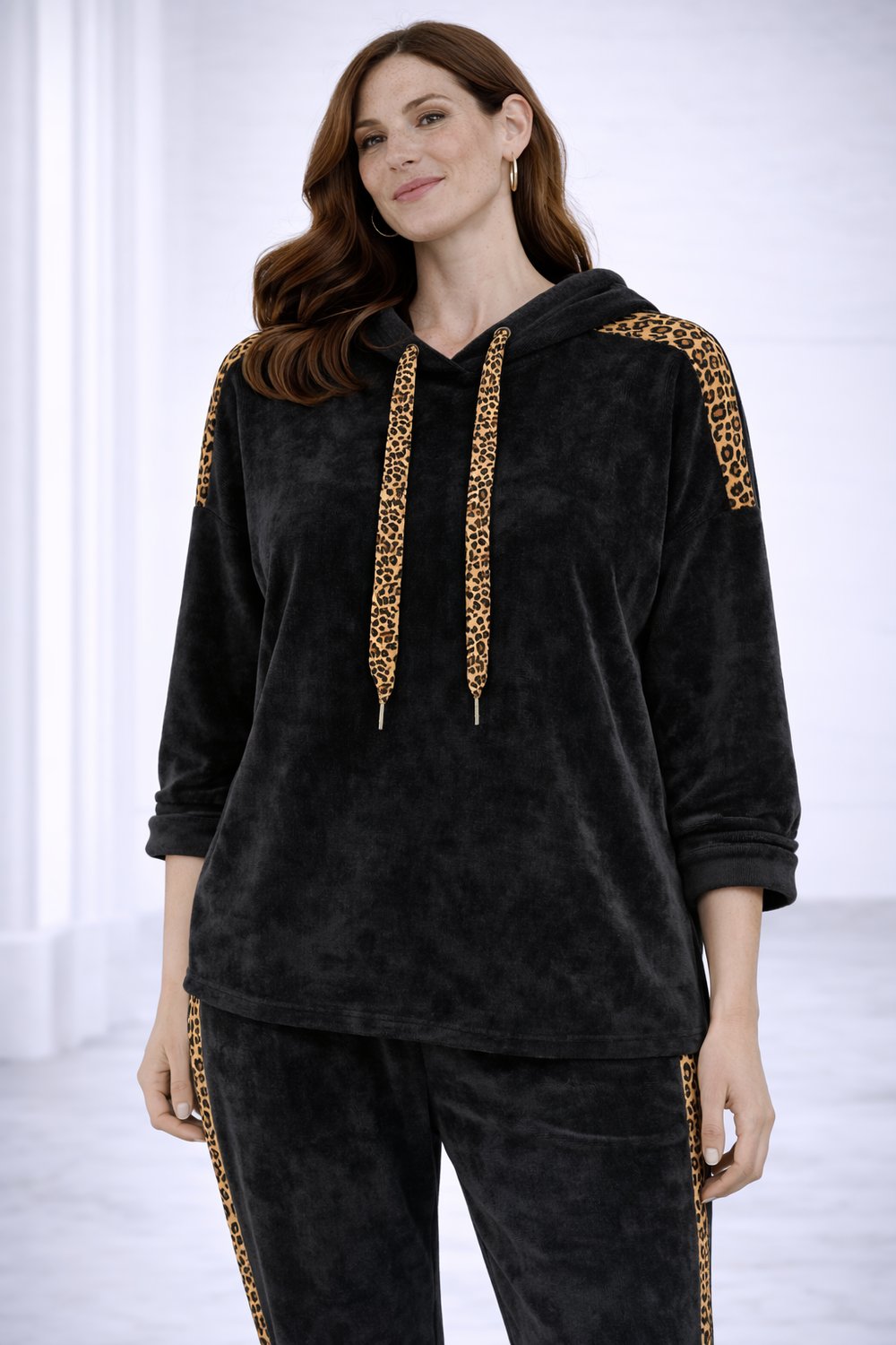 İtalyan Leopar Desenli Kapuşonlu Takım 2510AB25 - 13129 - 12546