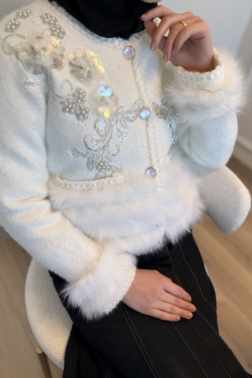 Beyaz İthal Kürklü Angora