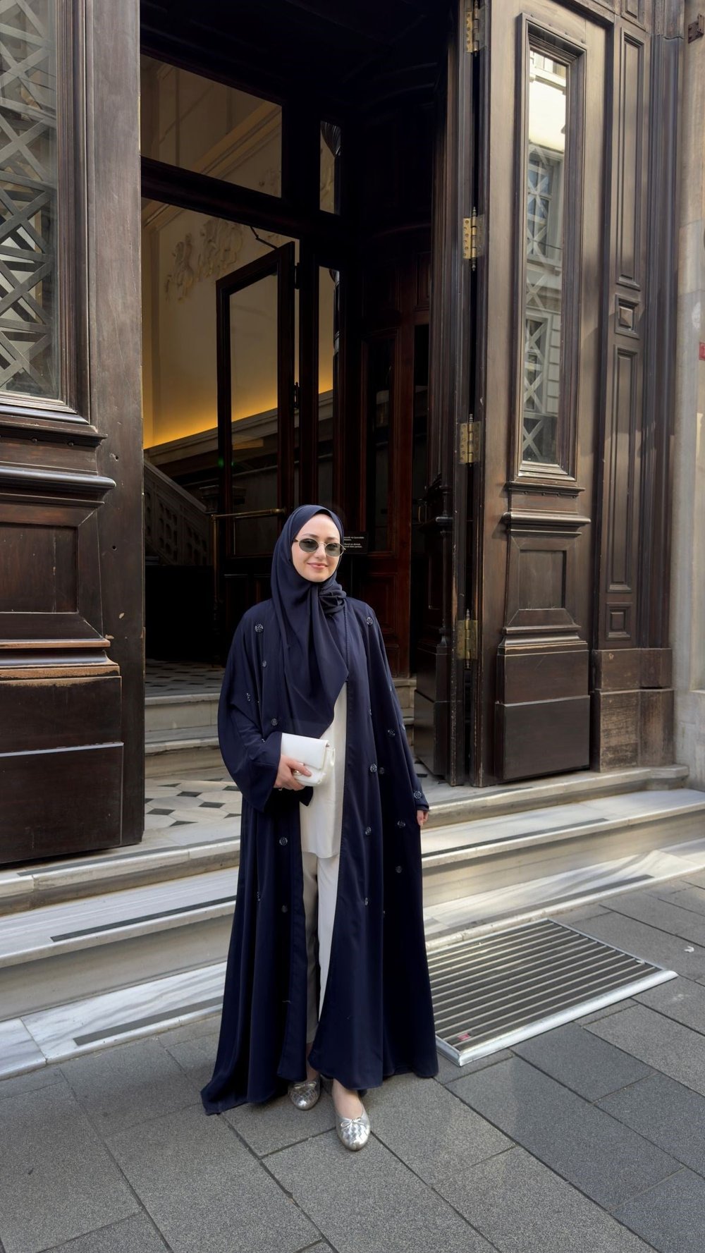Lacivert Taş İşlemeli Abaya- Şal