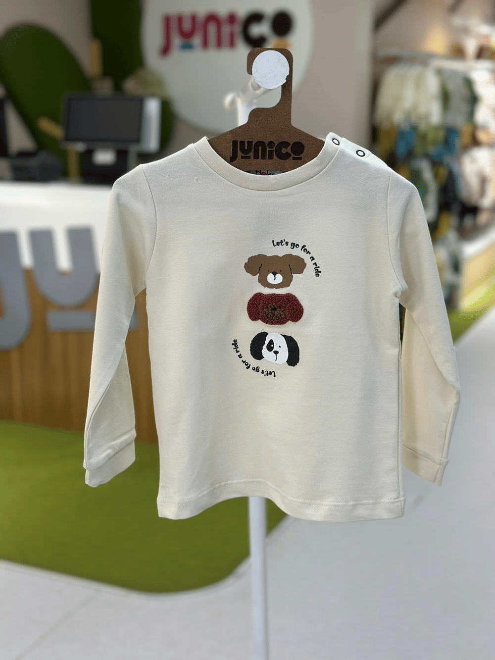 KÖPEKLİ ÜST